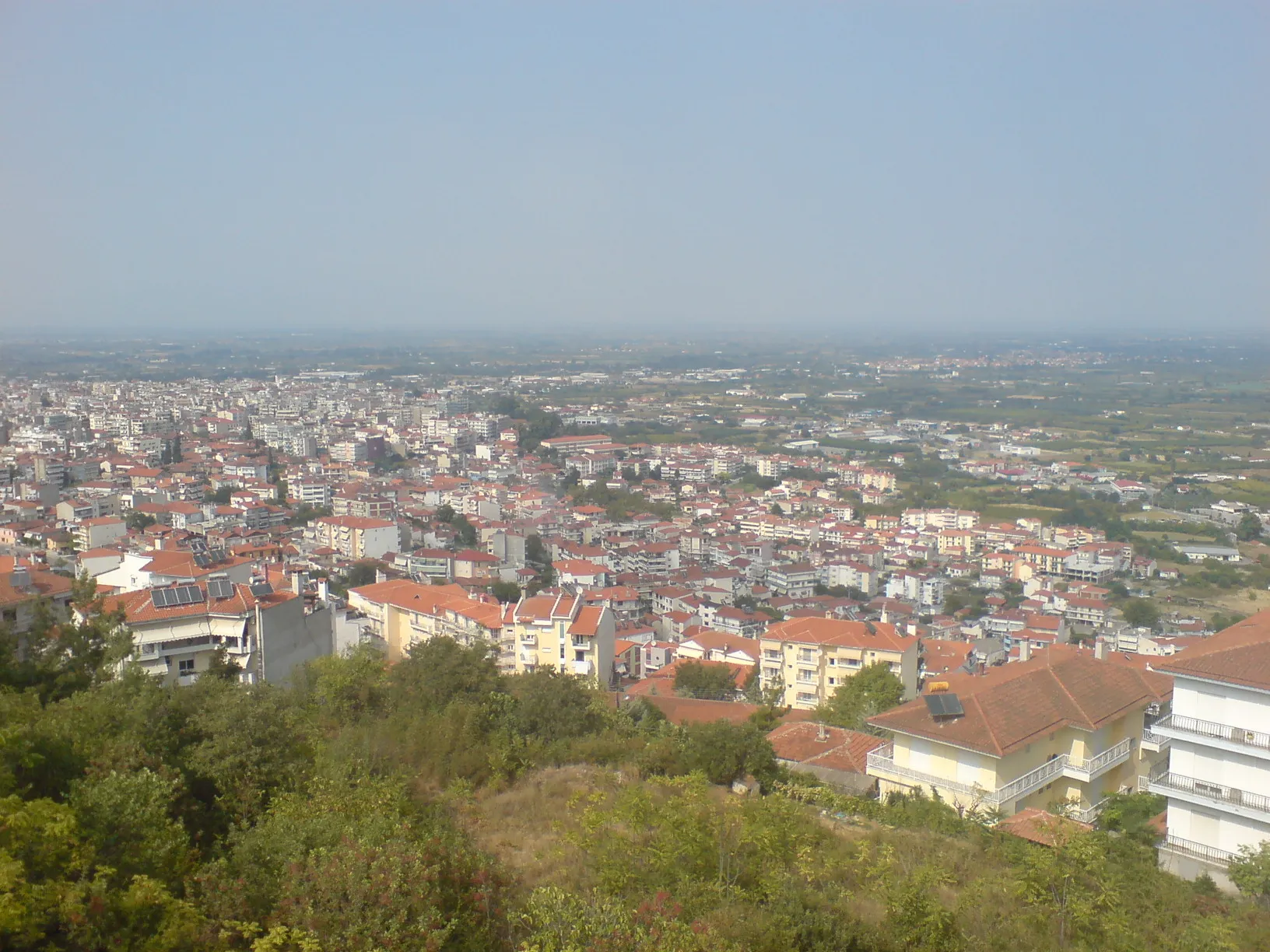 Photo showing: Veria downtown view in September 2007.