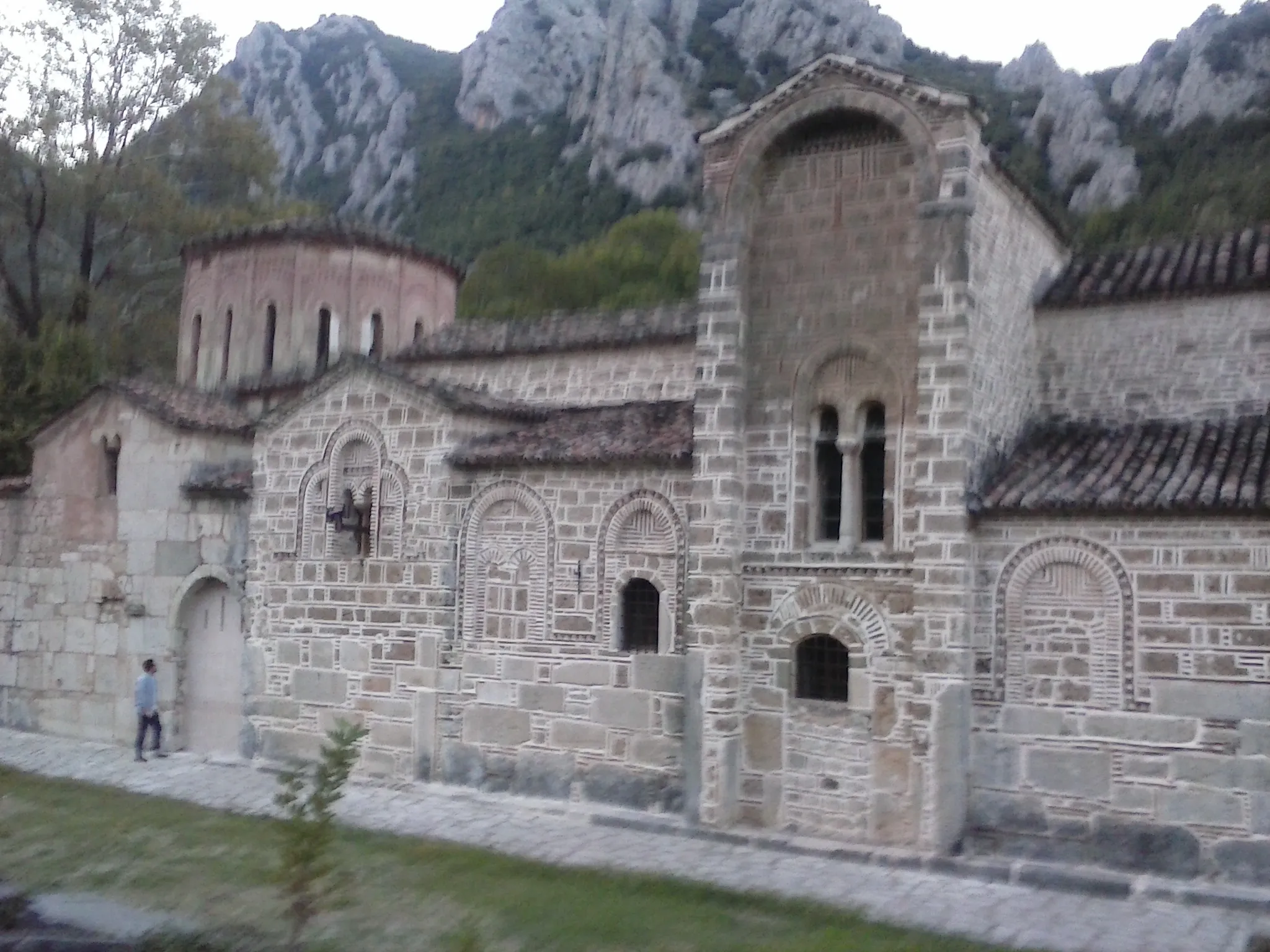 Photo showing: This is a photo of a monument in Greece identified by the ID