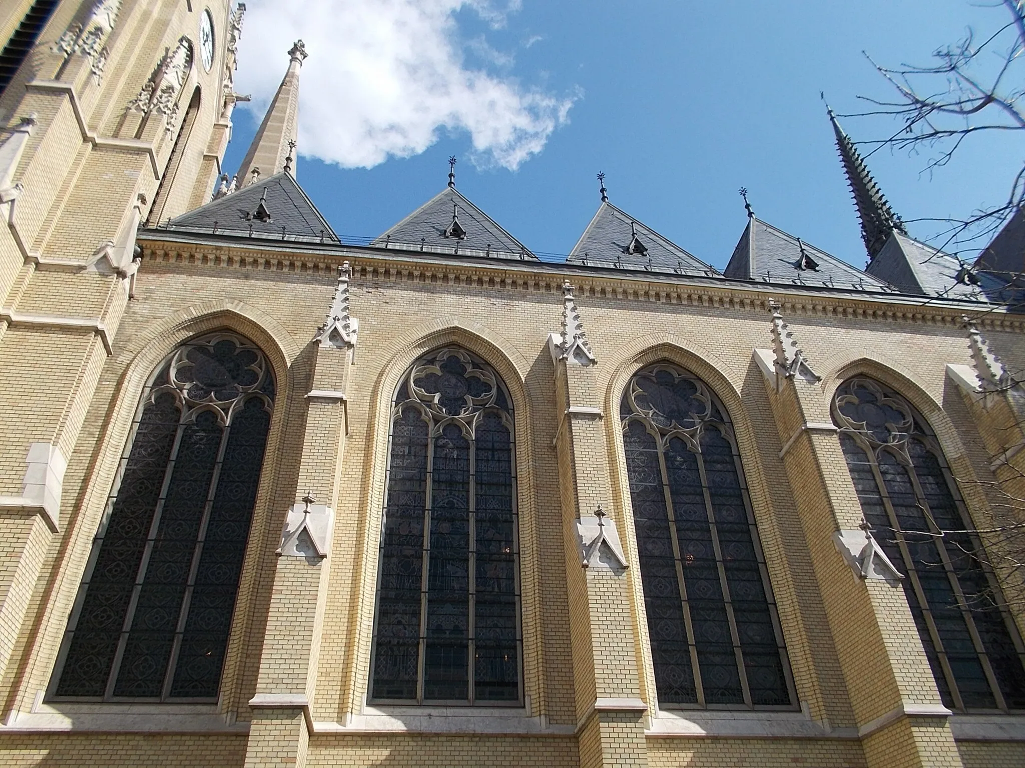 Photo showing: : Saint Elisabeth Church, exterior. - Rózsák Square, Budapest District VII.