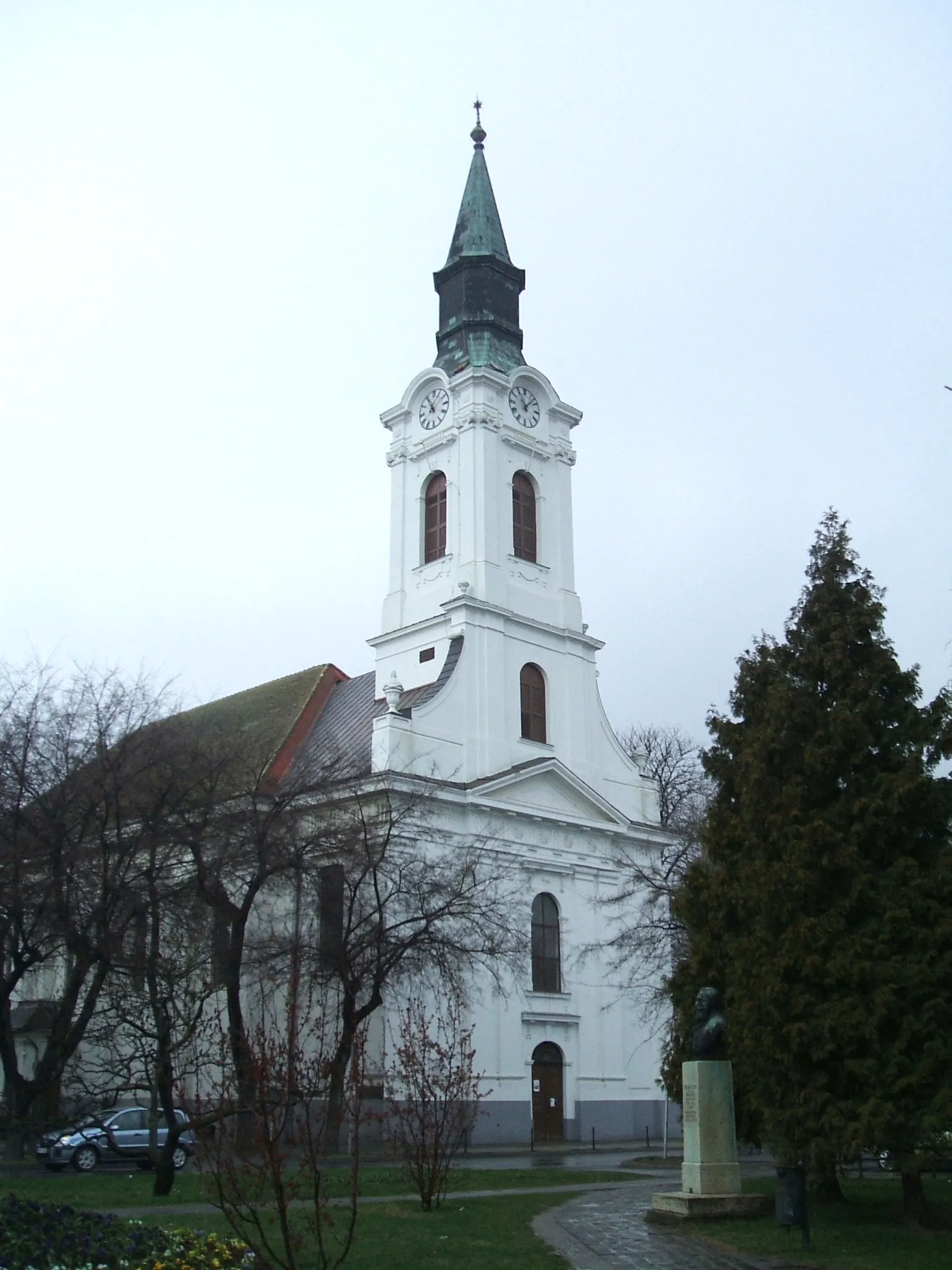 Photo showing: Calvinist church, Kiskunhalas, Hungary