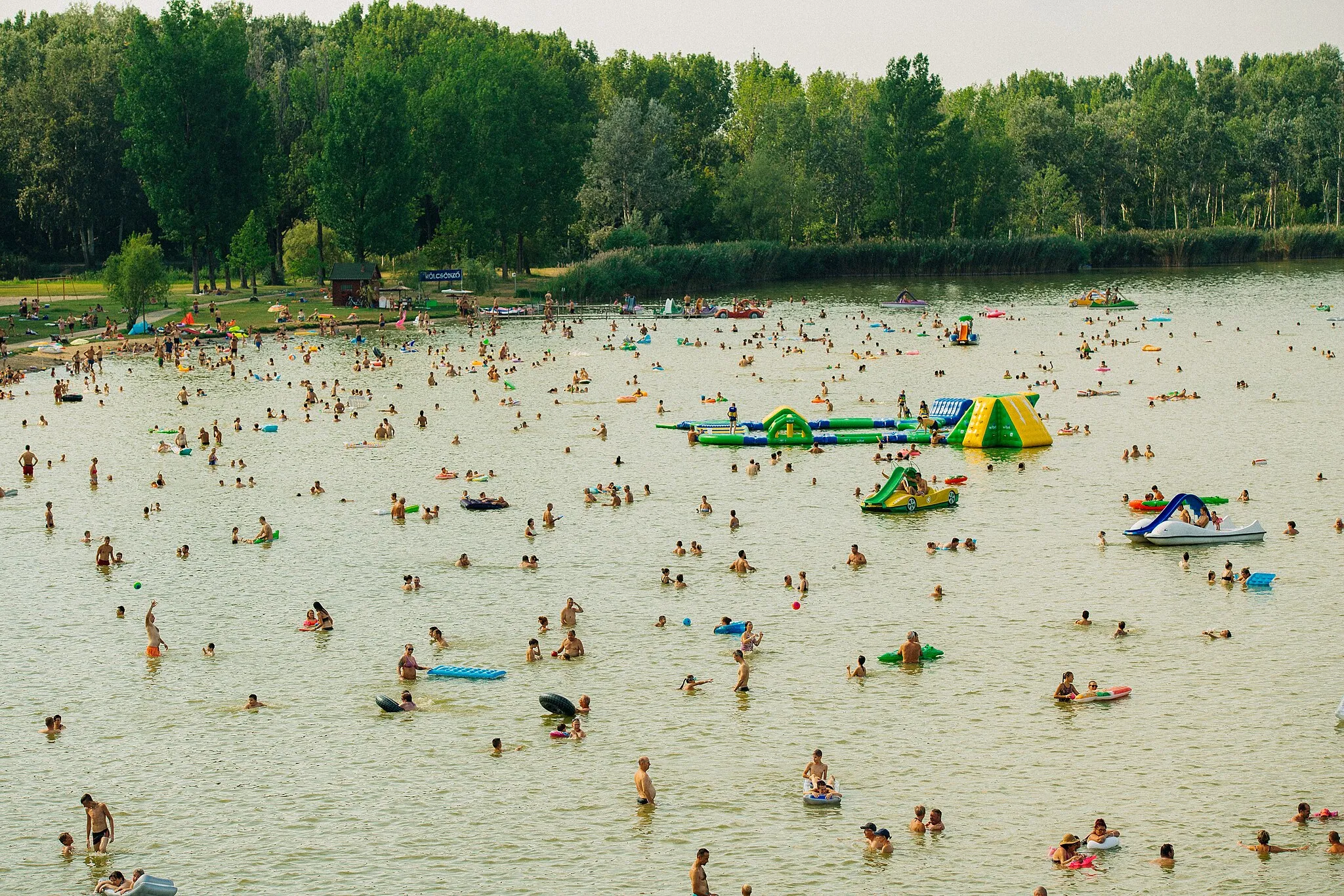 Photo showing: A vadkerti strand, Soltvadkert határában (Bács-Kiskun megye) fekszik.