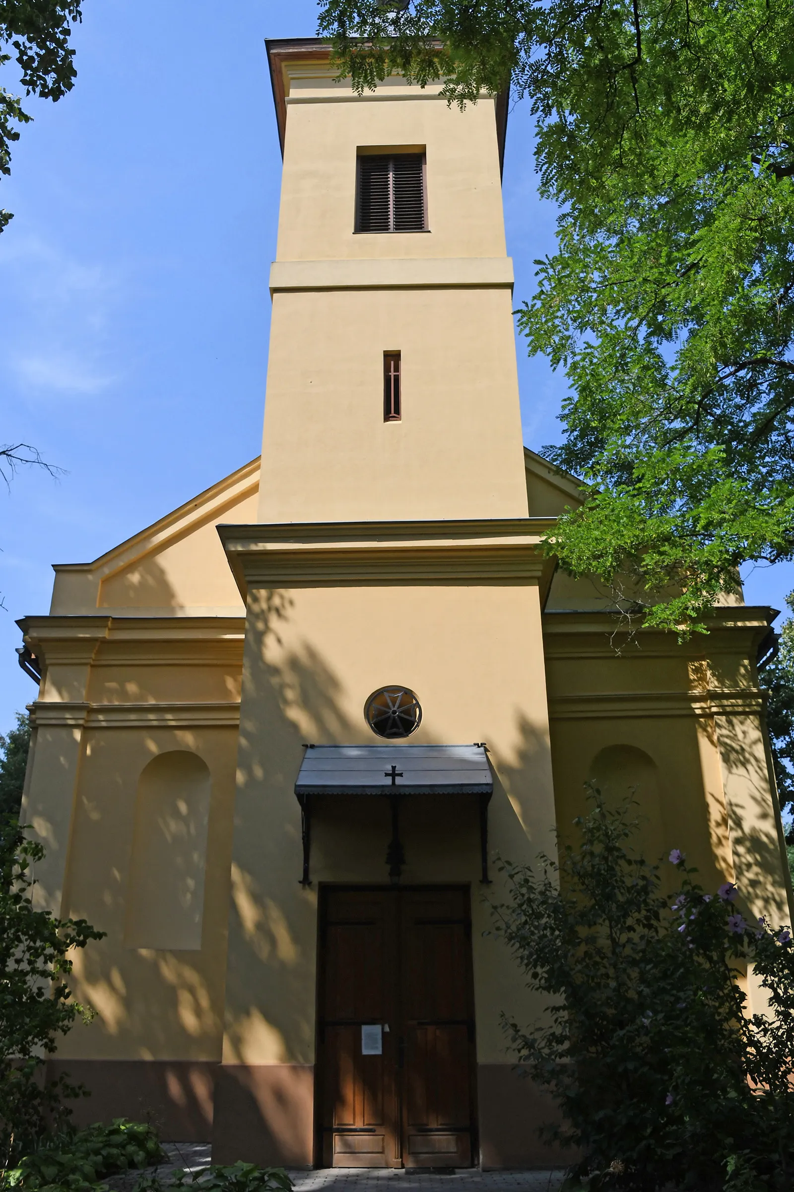 Photo showing: Roman Catholic church in Tömörkény, Hungary