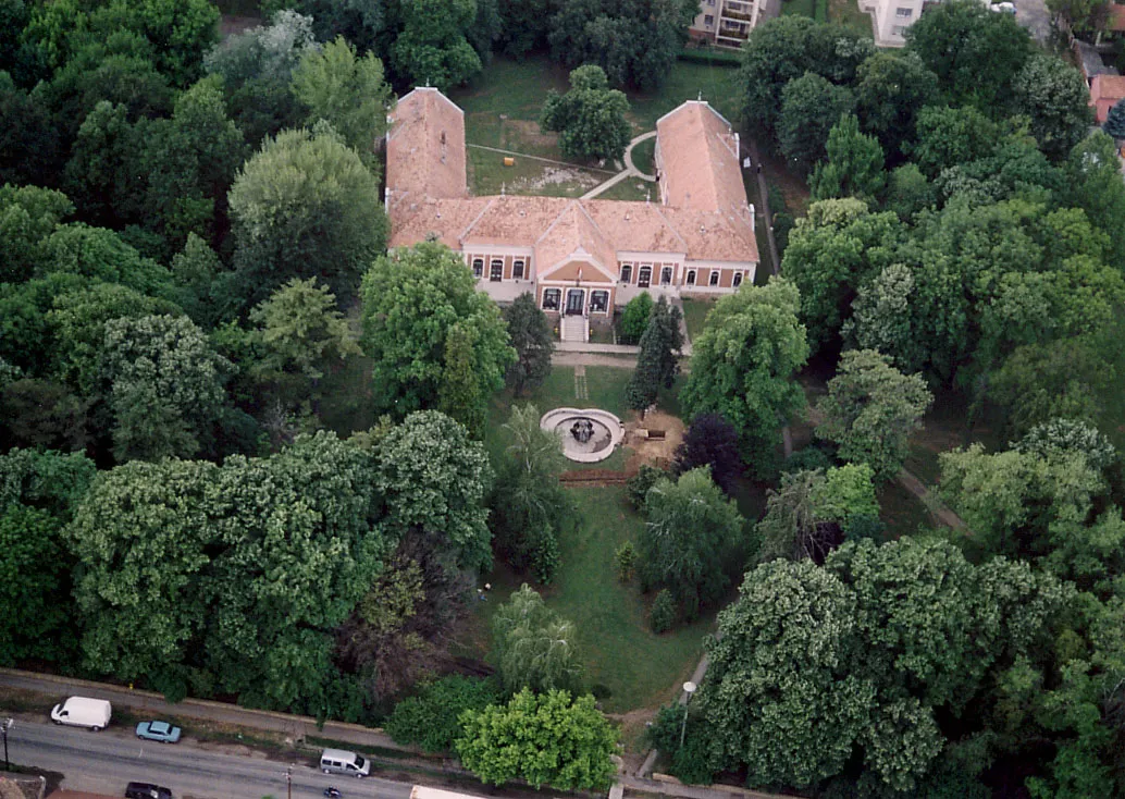 Photo showing: Bonyhád, Perczel mansion, now library