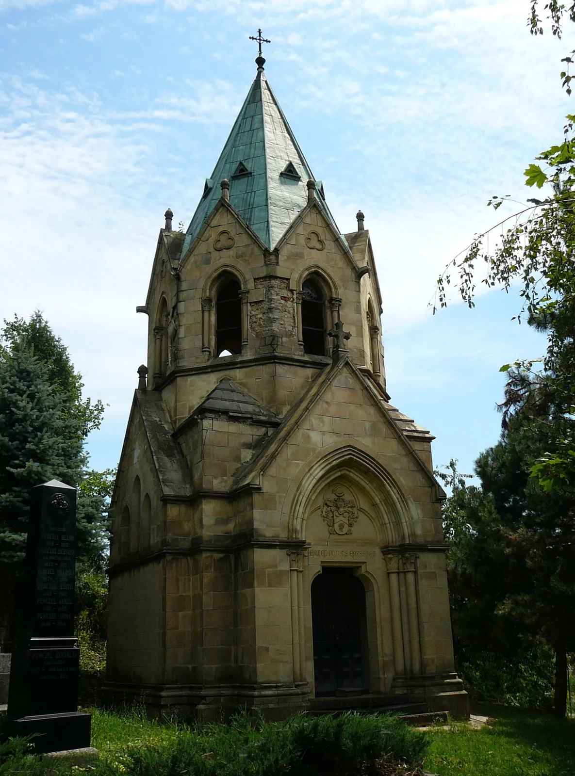 Photo showing: Ermel-Vojnits-mauzóleum (Bonyhád, Temető (Kálvária-domb))