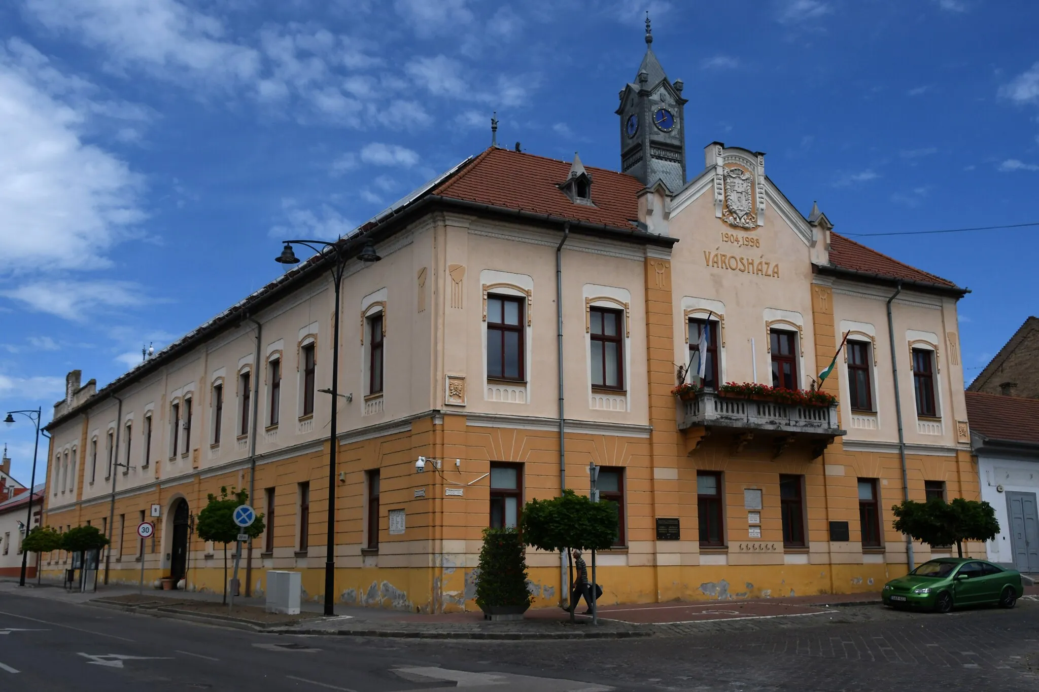 Photo showing: Town hall of Dunaföldvár, Hungary