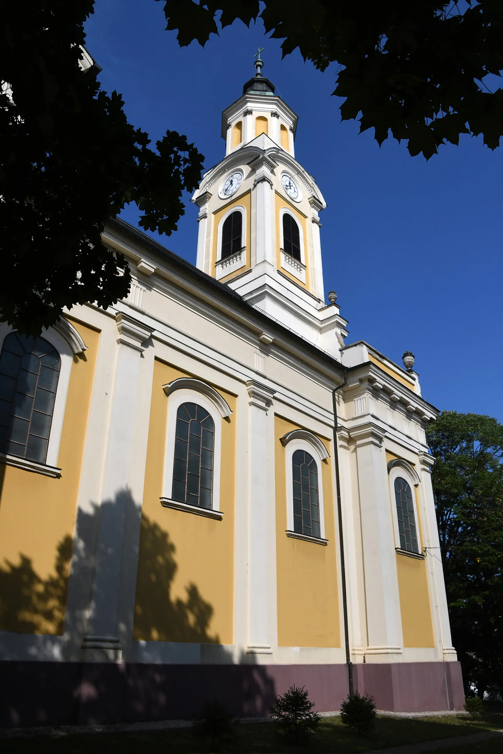 Photo showing: Roman Catholic church in Hőgyész, Hungary