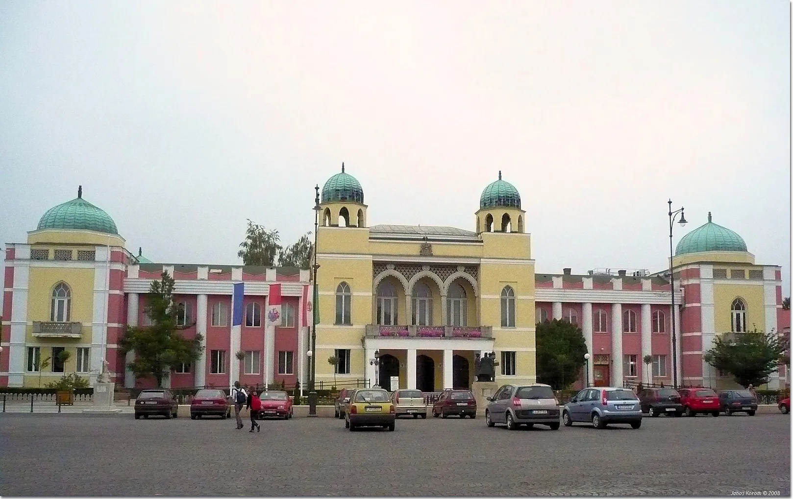 Photo showing: Town hall in Mohács, Hungary.
