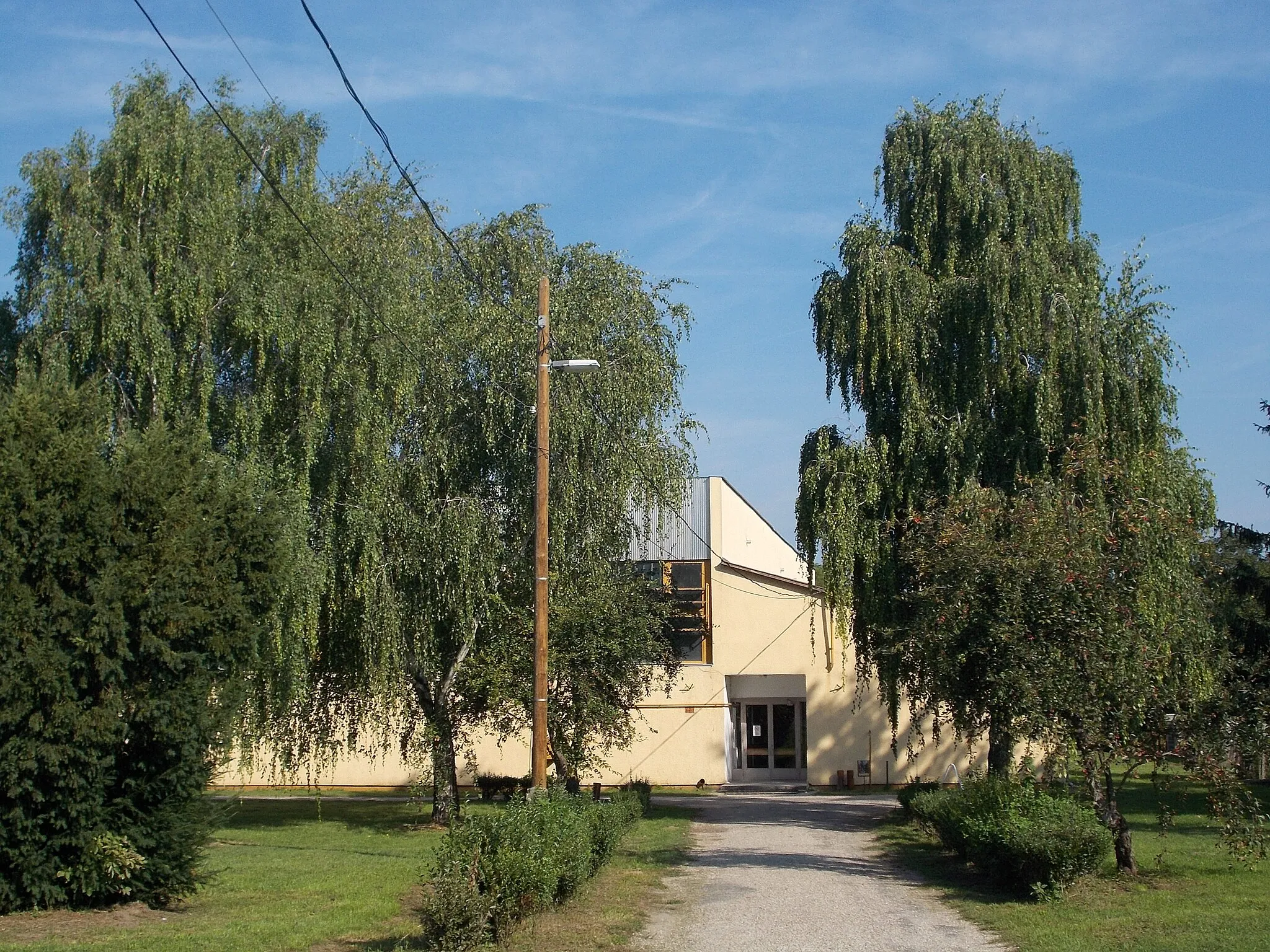 Photo showing: House of Culture. - Pincehely, Tolna County, Hungary