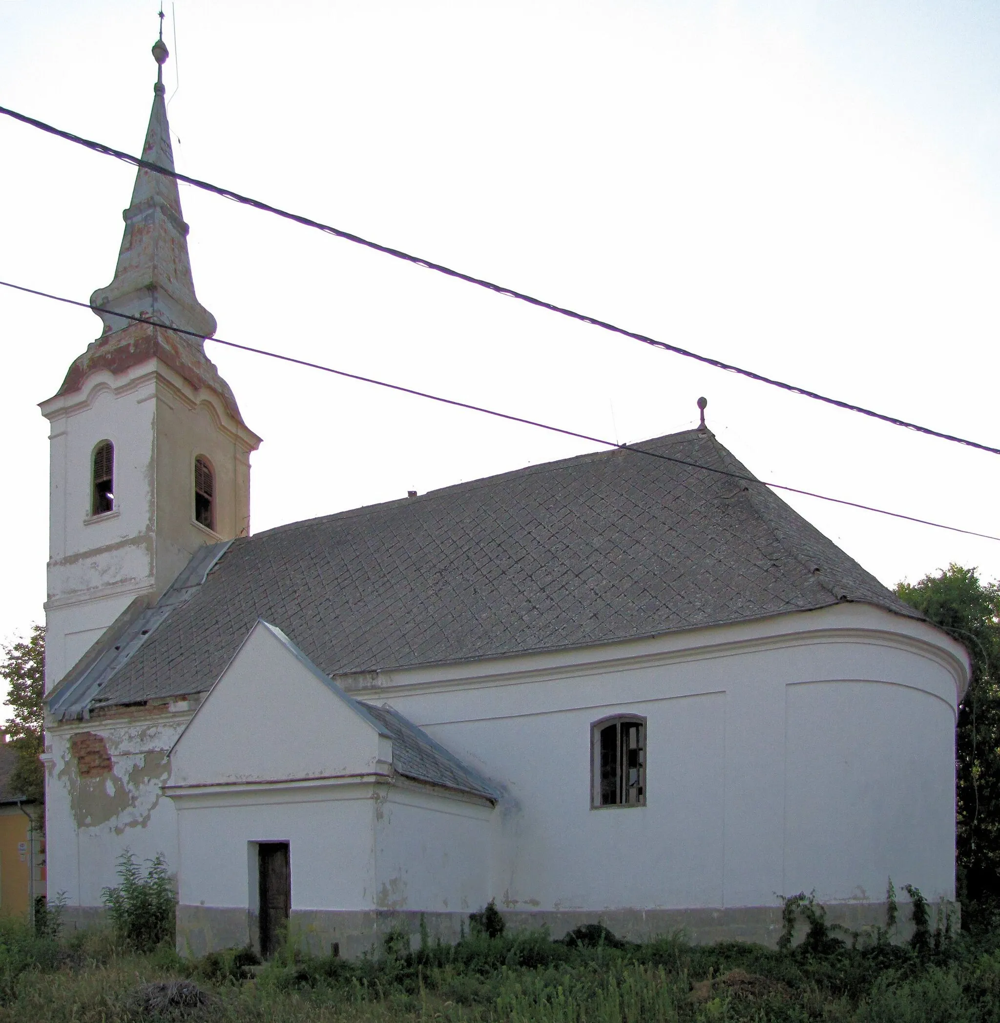 Photo showing: Kisfaludy Street protestant church, Abádszalók, Hungary
