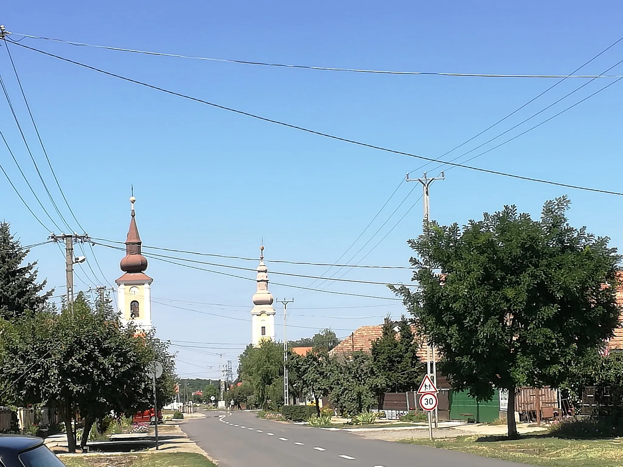 Photo showing: nyirkaraszi templomok