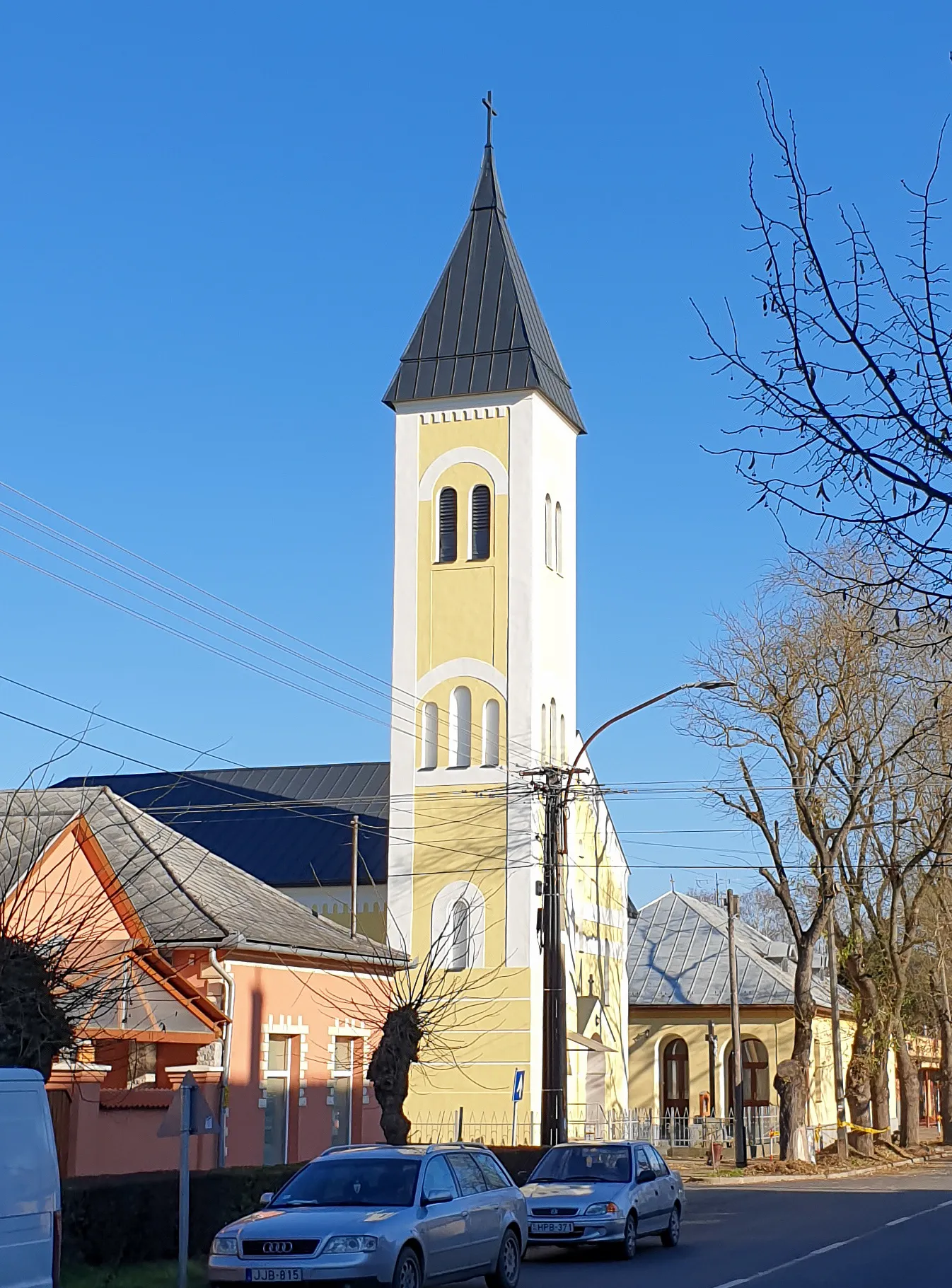 Photo showing: Római katolikus templom Vásárosnaményban