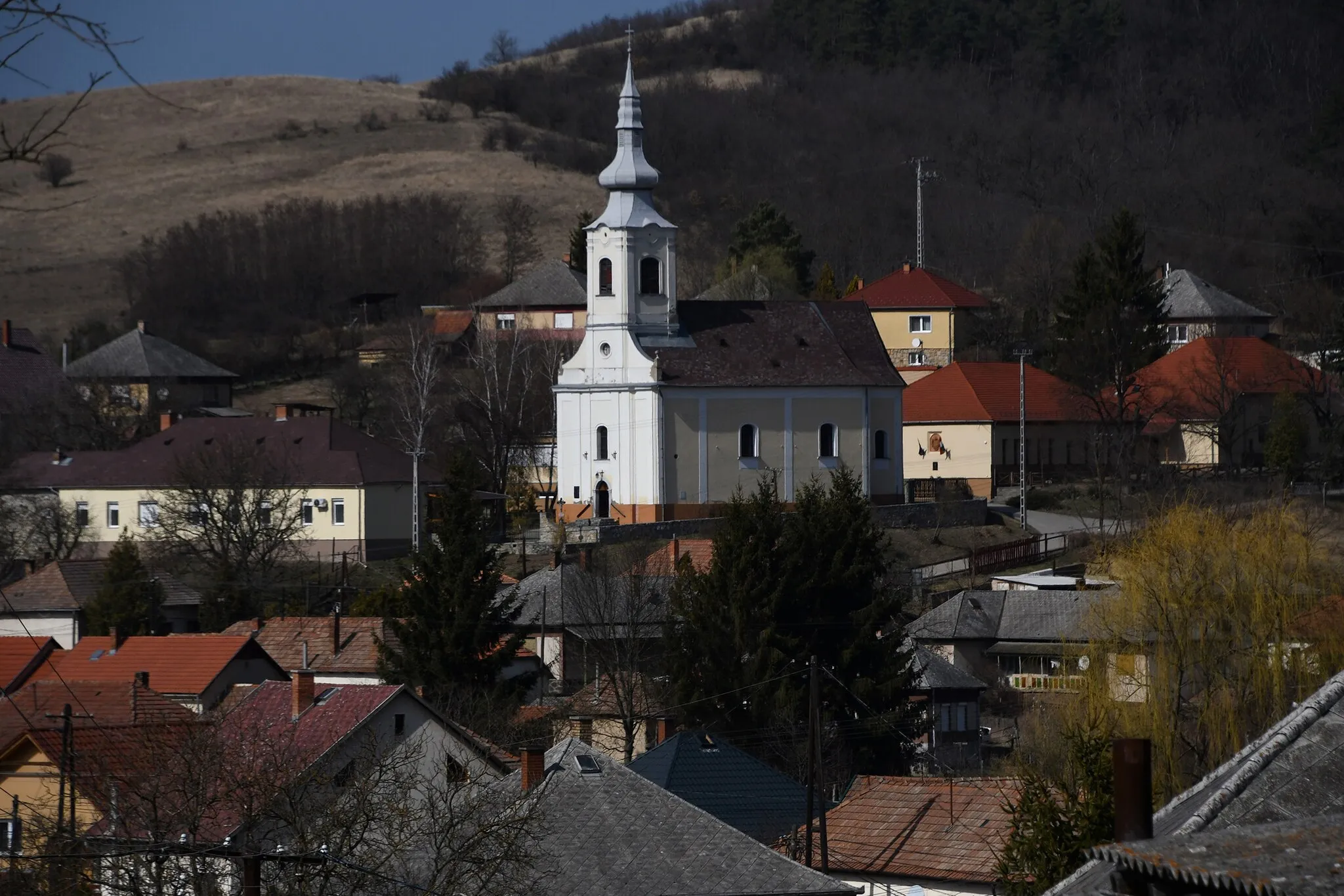 Photo showing: Roman Catholic church in Mátranovák, Hungary