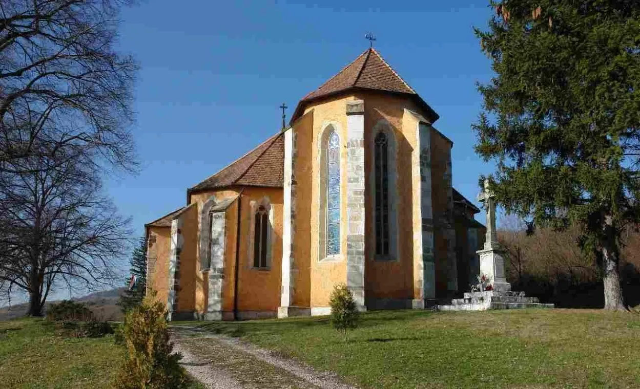 Photo showing: Mátraverebély temploma