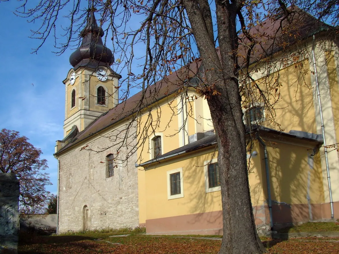 Photo showing: Verpelét - római katolikus templom, árpád-kori