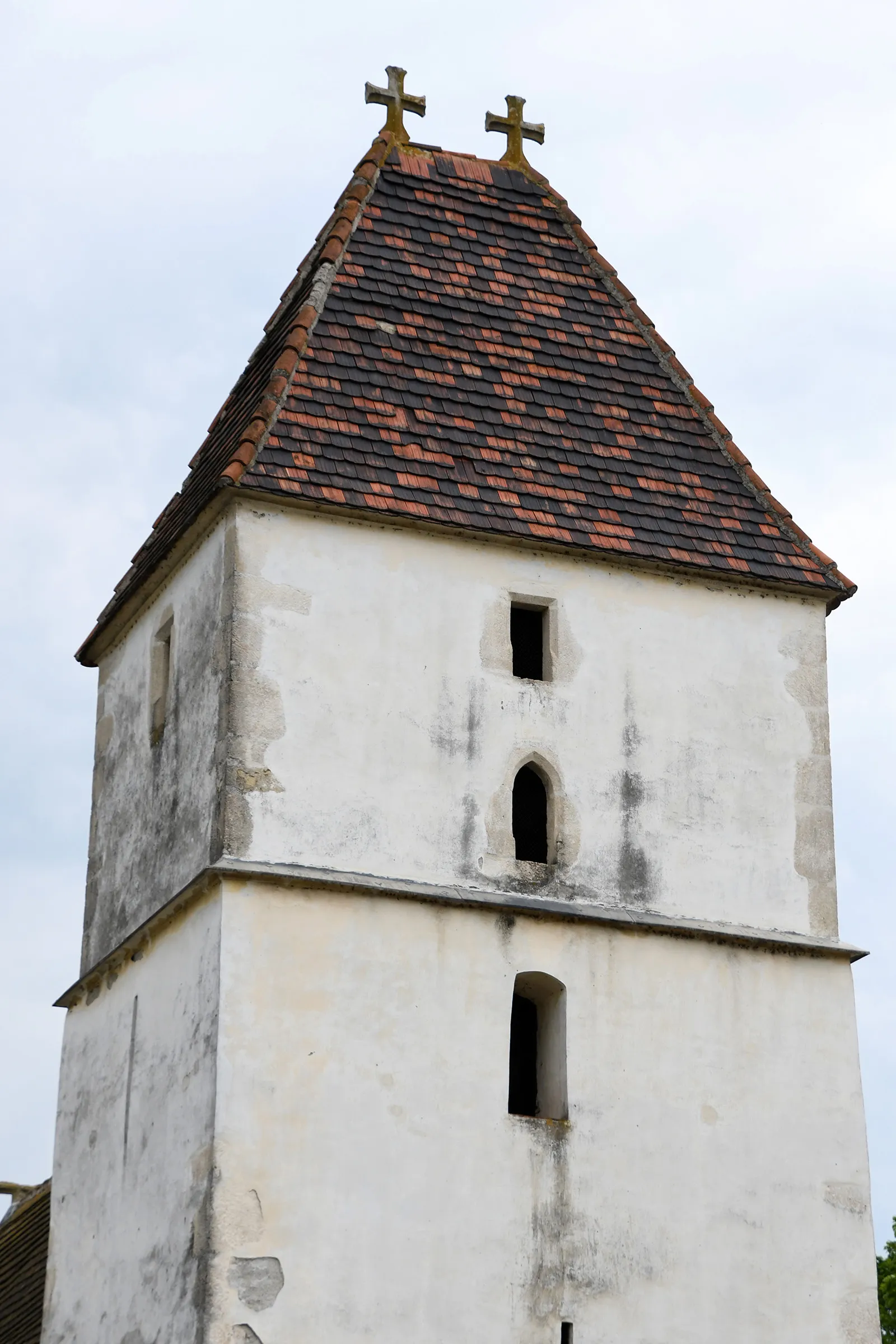 Photo showing: 13th-14th-century Roman Catholic church in Berhida, Hungary
