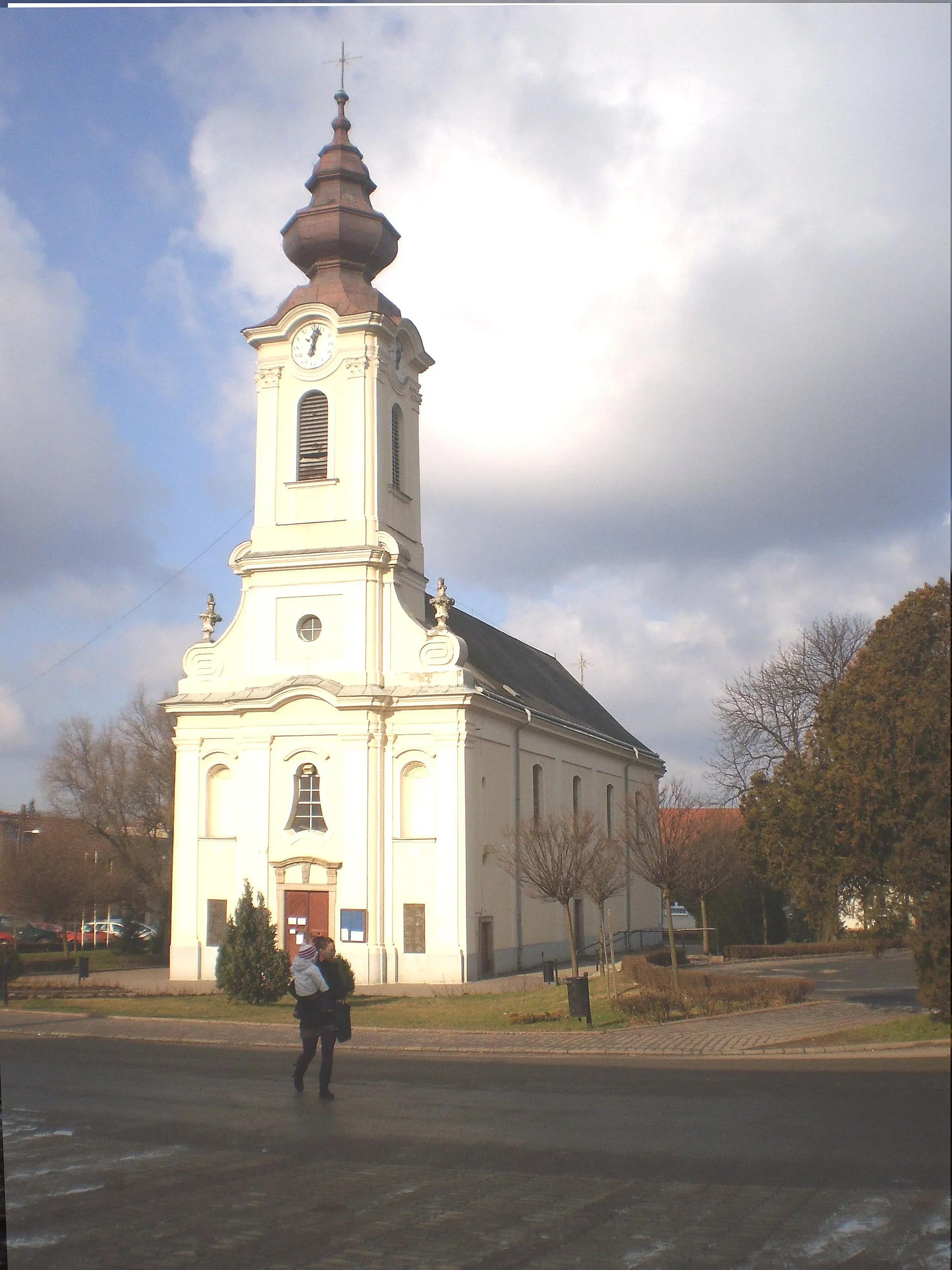 Photo showing: Devecser, Hungary. Church