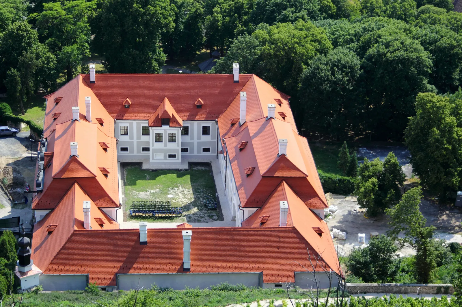 Photo showing: U.n.püspöki palota (Sümeg, Szent István tér)