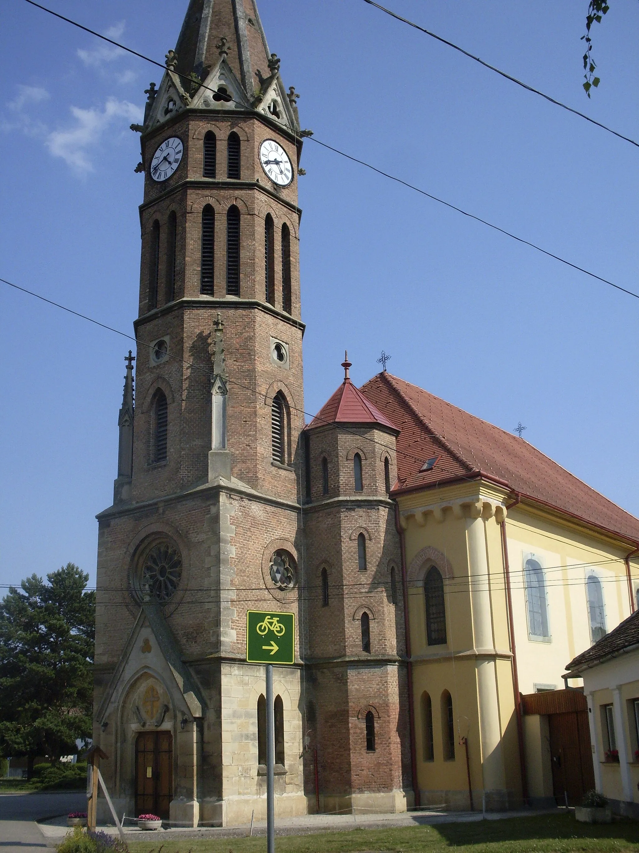 Photo showing: Agfalva, Hungary - protestant church