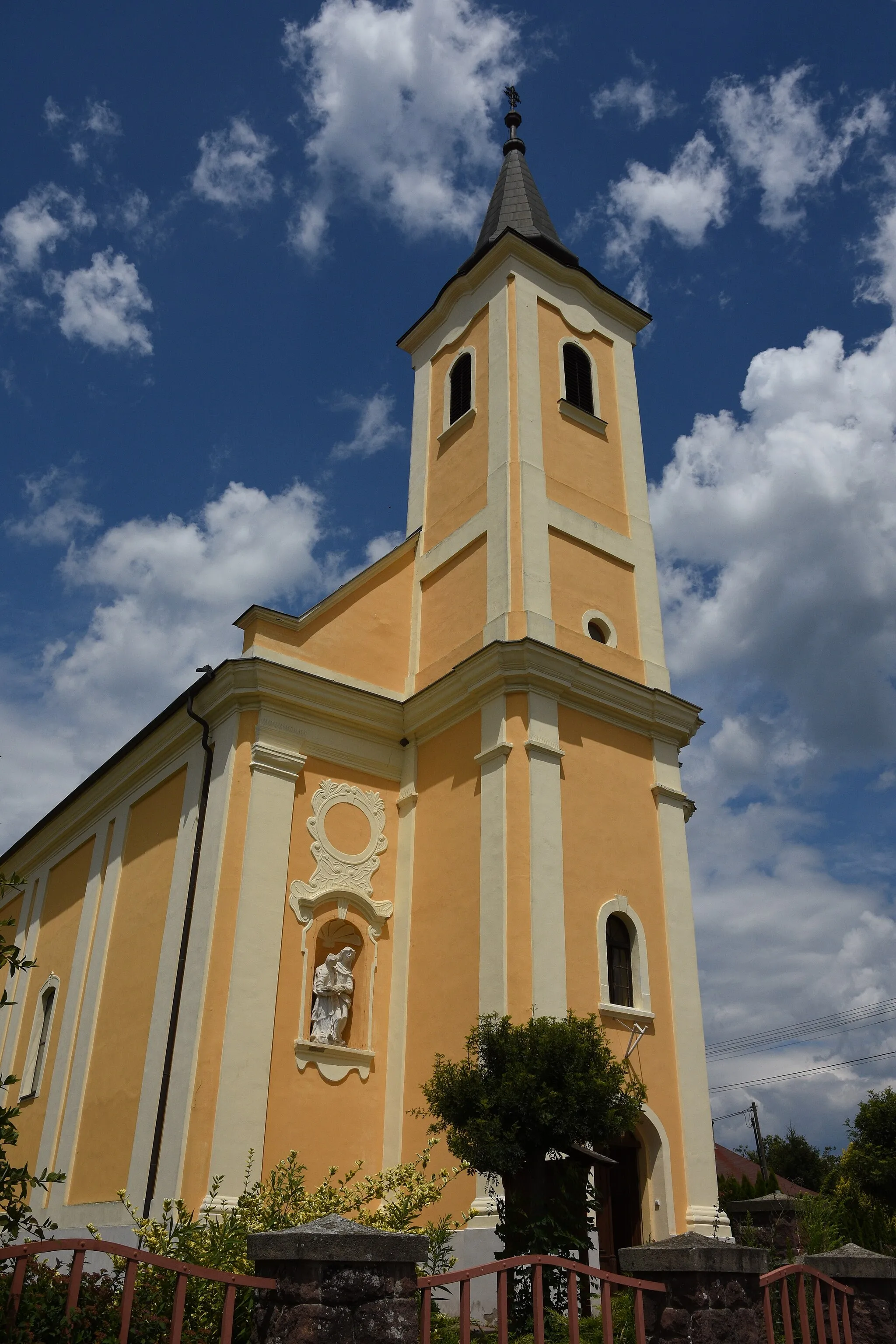 Photo showing: Roman Catholic Church in Becsehely