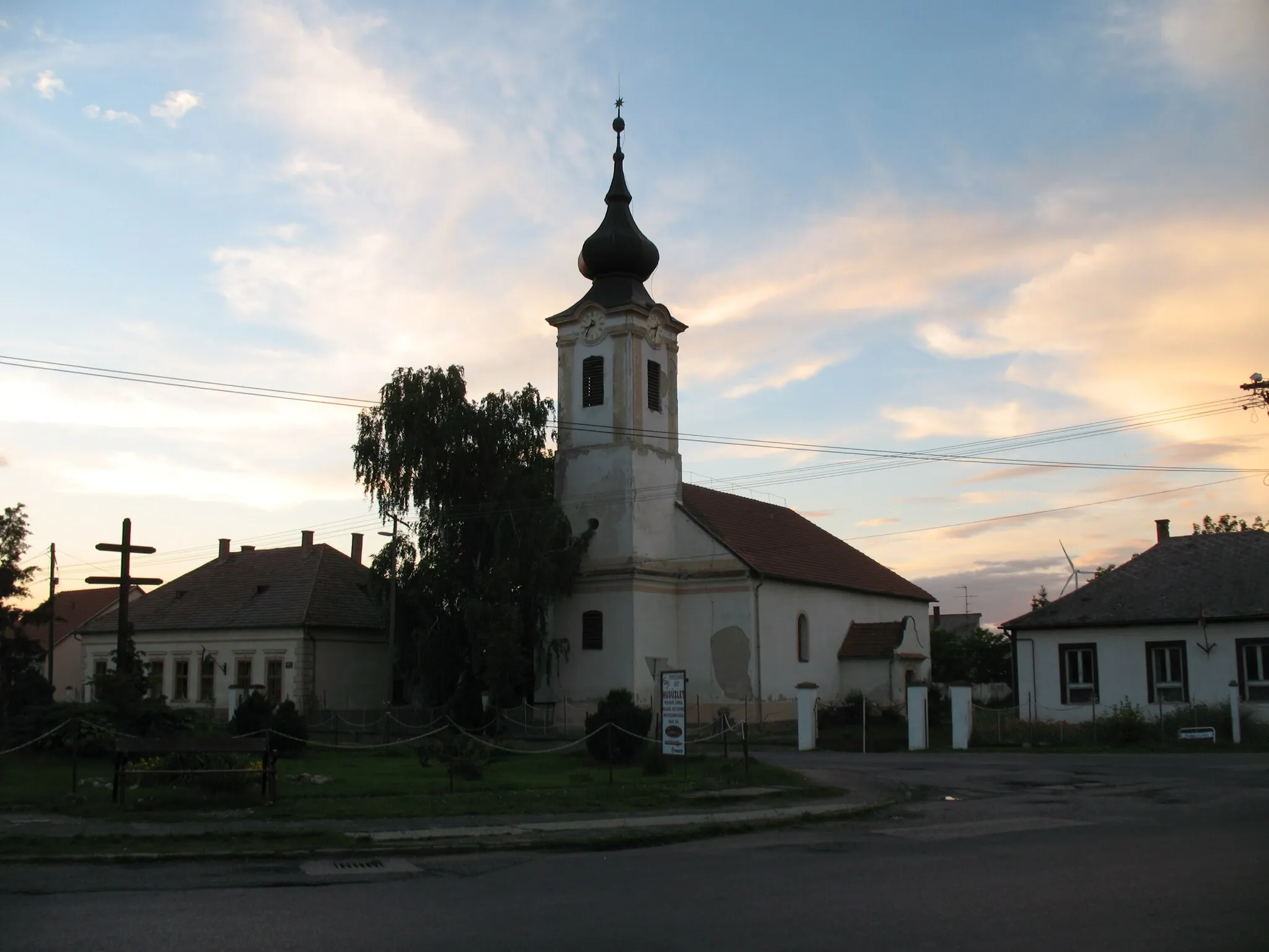 Photo showing: Bőny falu