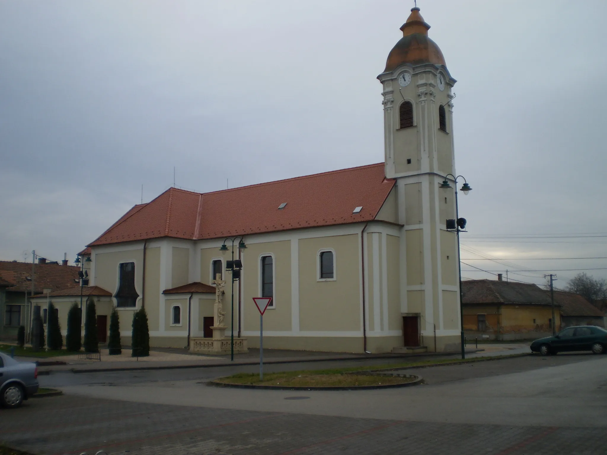 Photo showing: Bősárkány templom.