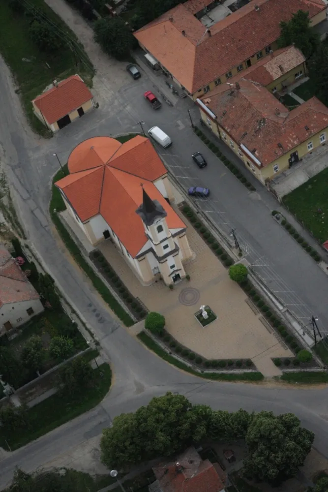 Photo showing: Farád római katolikus temploma (Győr-Moson-Sopron megye)