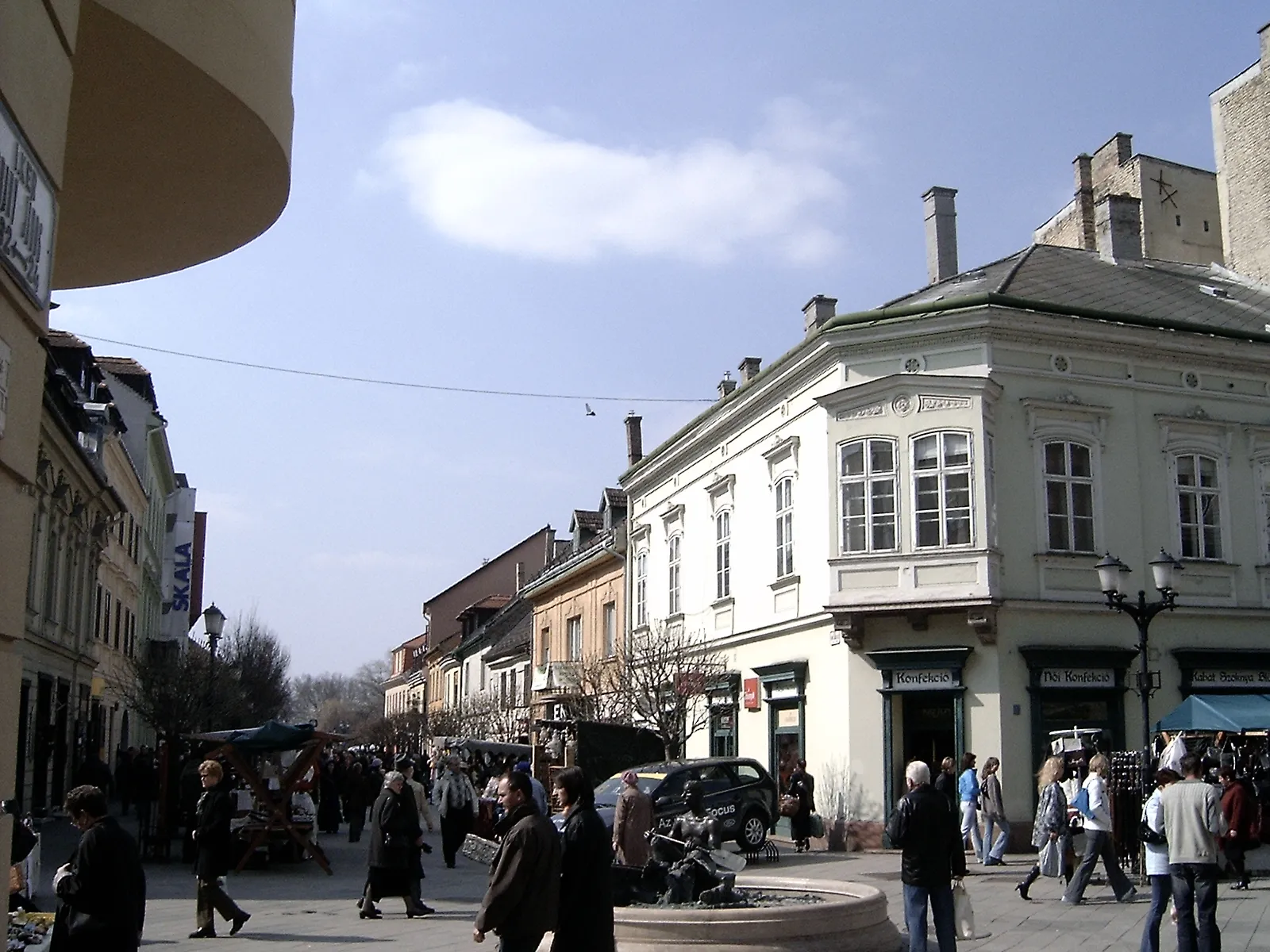 Photo showing: Arany János utca (Győr), saját kép