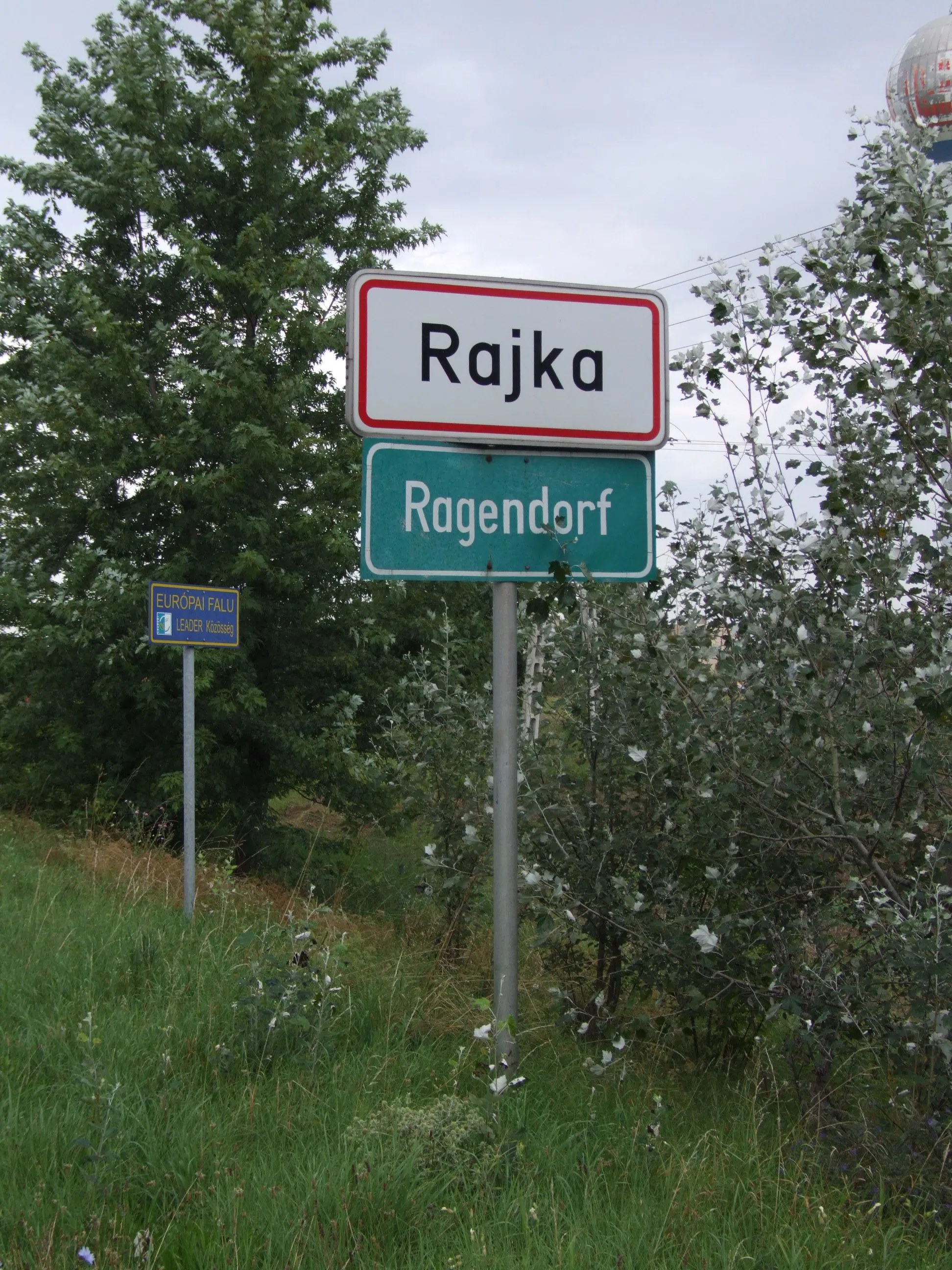 Photo showing: Rajka (Ragendorf) - Hungary. Hungarian-german city limit
