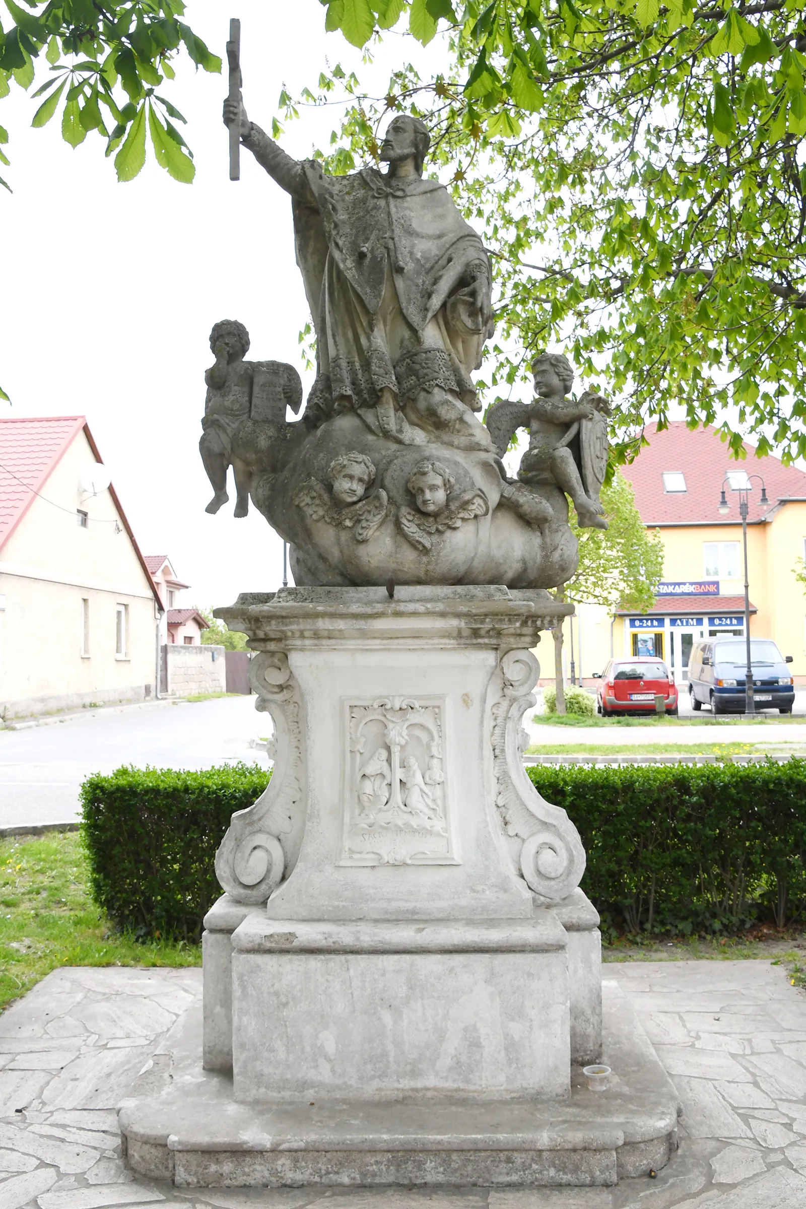 Photo showing: Statue of Saint John of Nepomuk in Rajka, Hungary