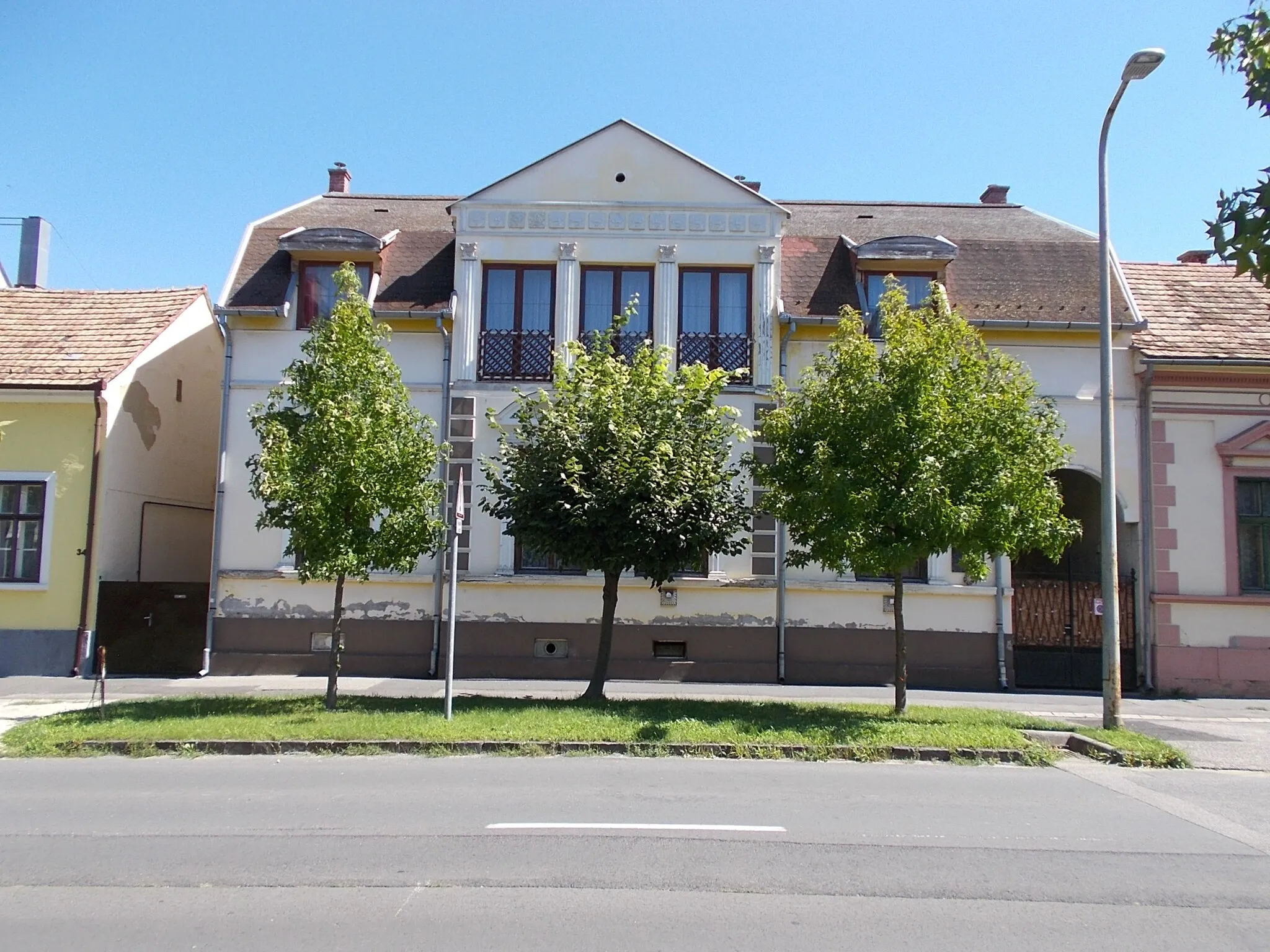 Photo showing: : Listed house - 36 Ady Endre Street, Zalaegerszeg, Zala County, Hungary.