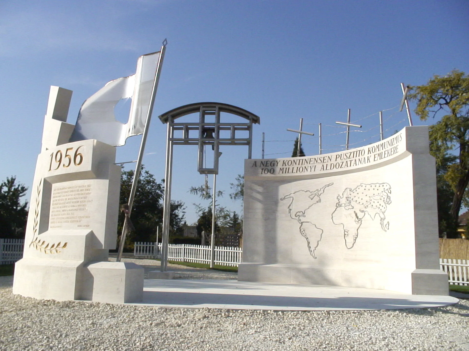 Photo showing: Gloria Victis Memorial to the 100 million victims of communism