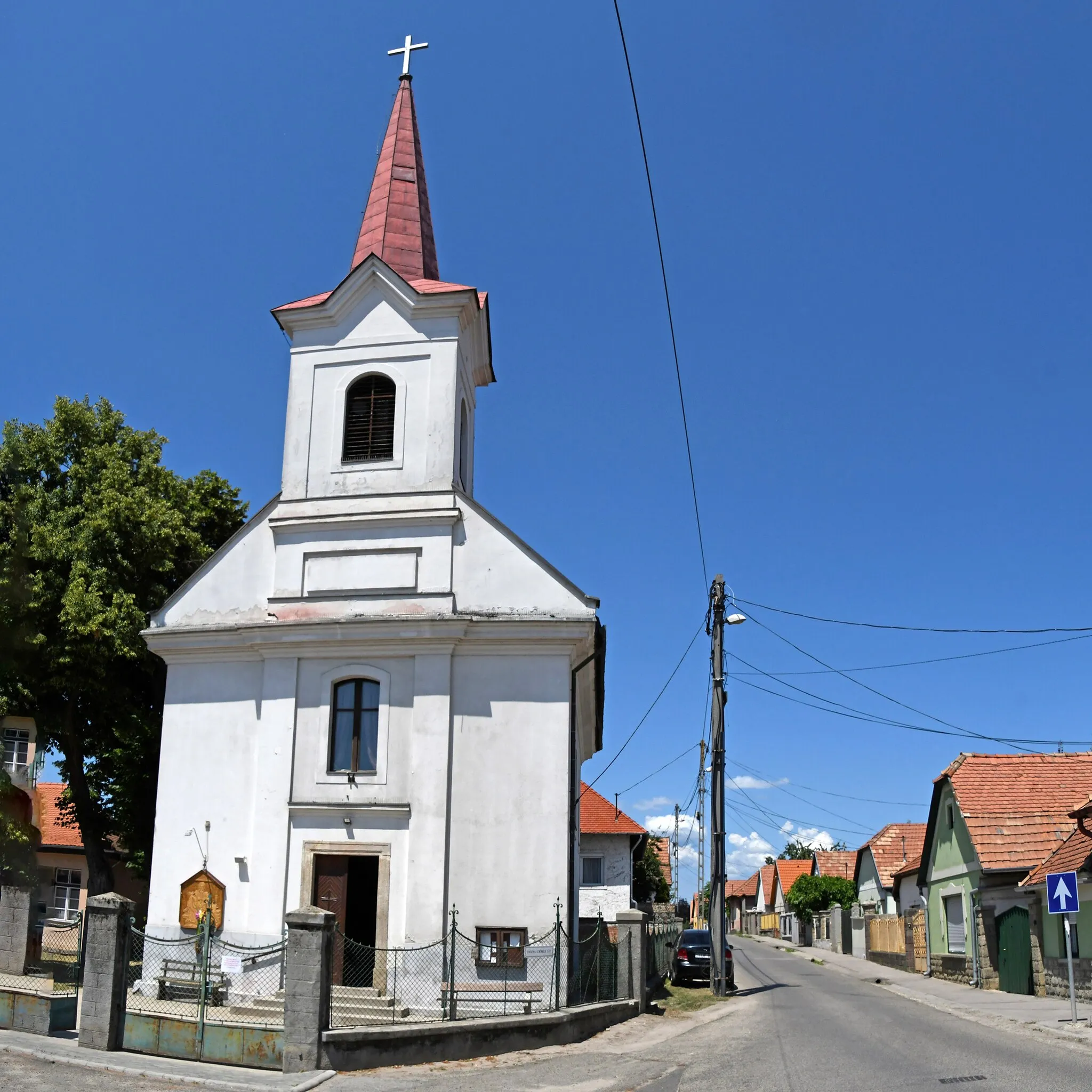 Photo showing: Roman Catholic church in Tahitótfalu, Hungary