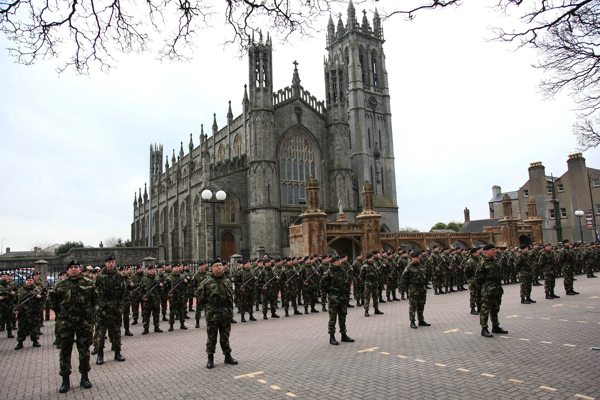Photo showing: Parade in Dundalk for troops bound for Chad