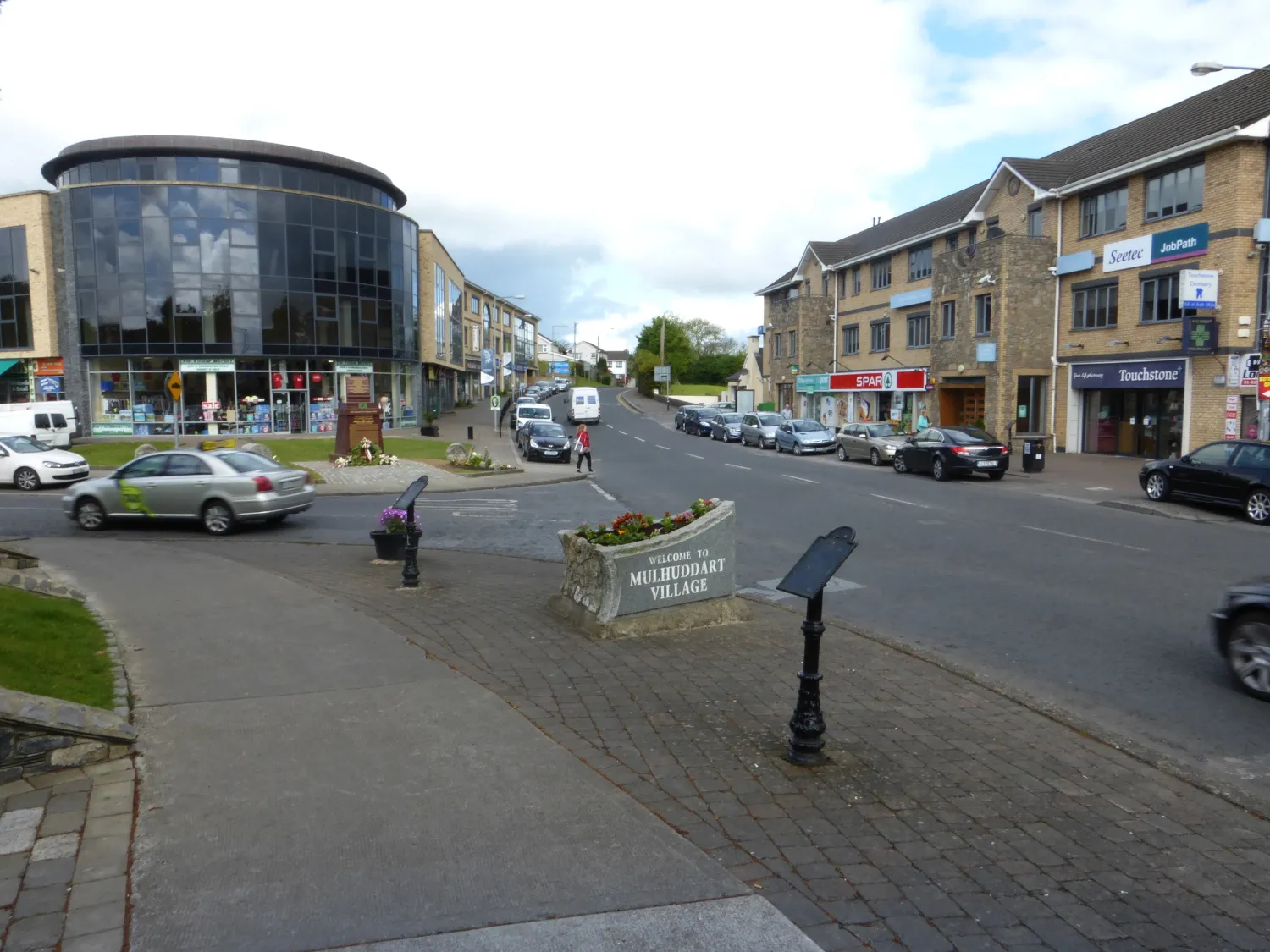 Photo showing: Main junction at Mulhuddart village