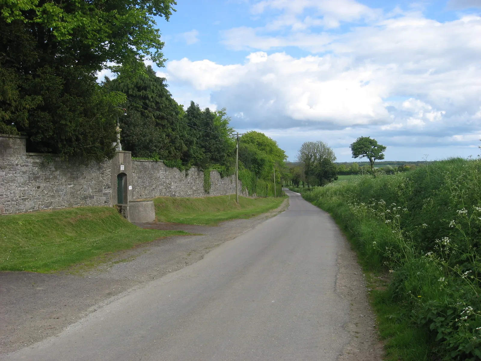 Photo showing: Kilbreckstown, Co. Meath