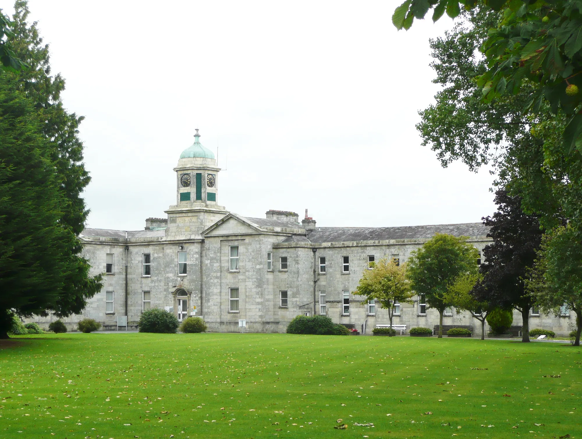 Photo showing: St Dympna's Hospital, Carlow