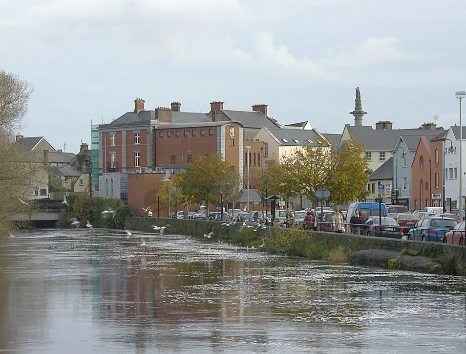 Photo showing: View of Ennis County Clare, Danny Burke