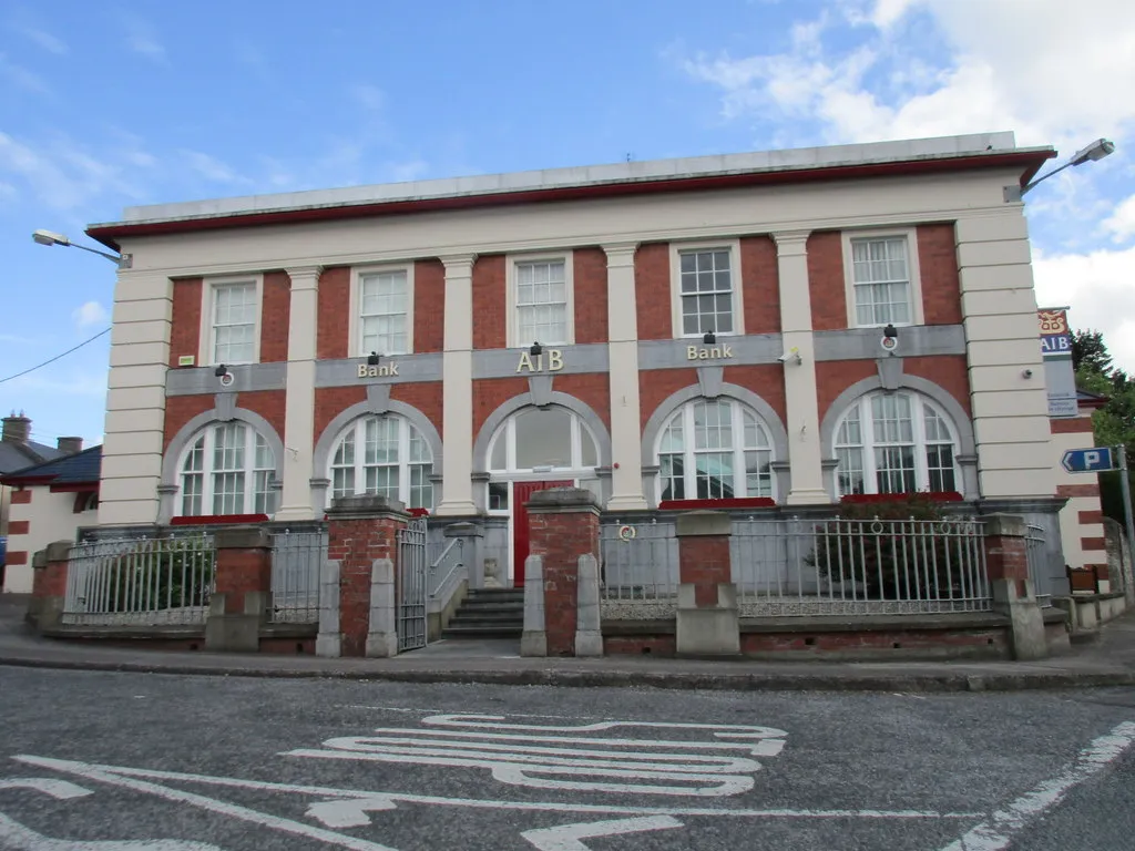 Photo showing: AIB Bank, Millstreet