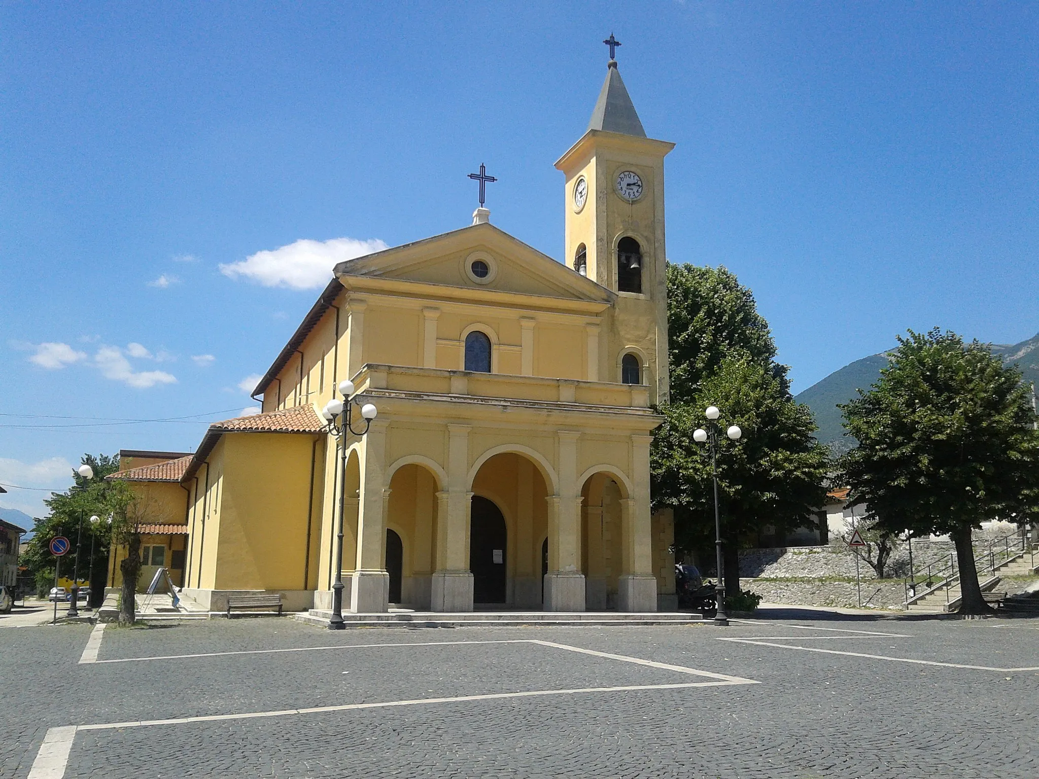 Photo showing: Balsorano: chiesa SS.Trinità