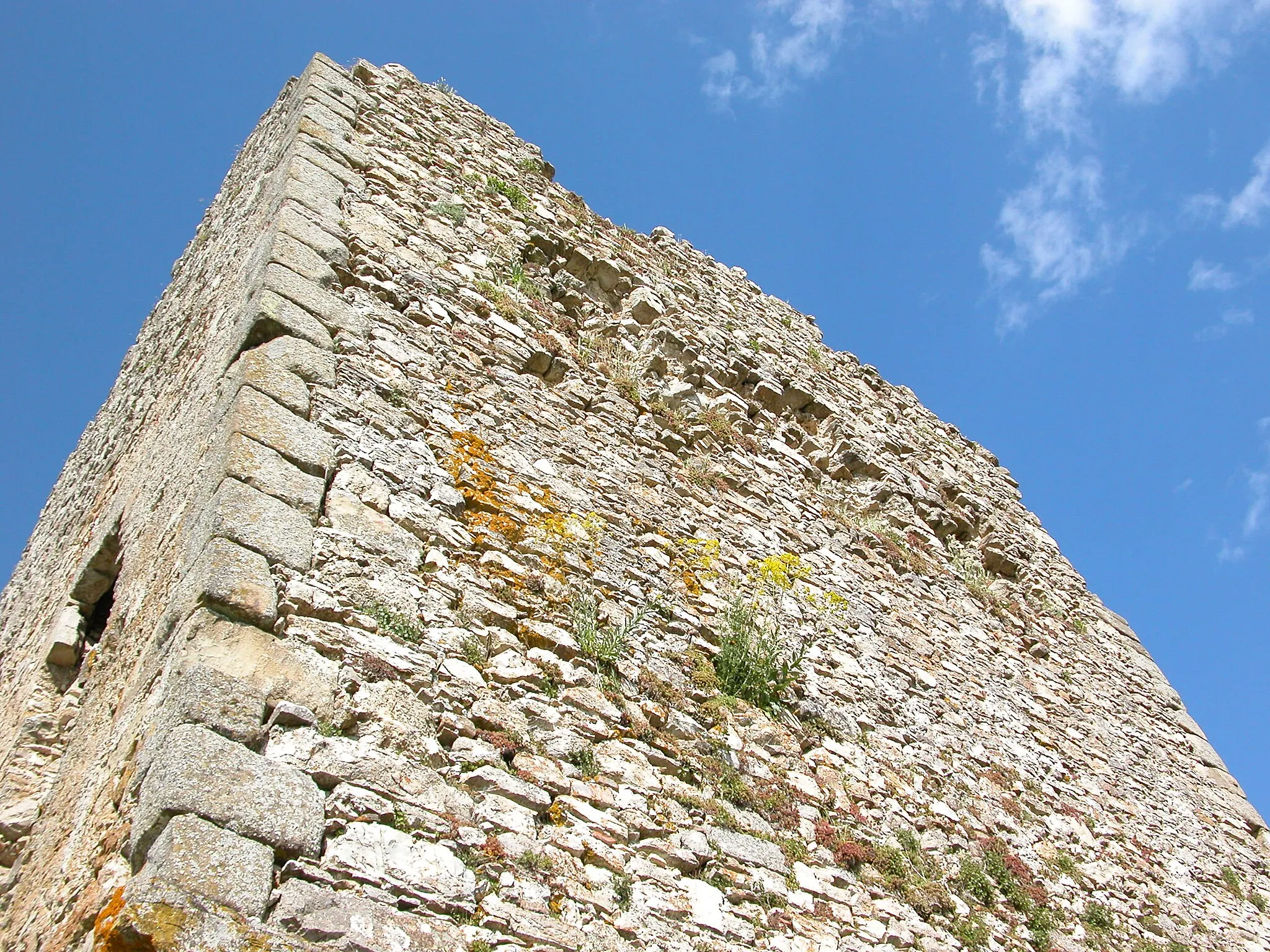 Photo showing: Dettaglio della Torre di Satriano