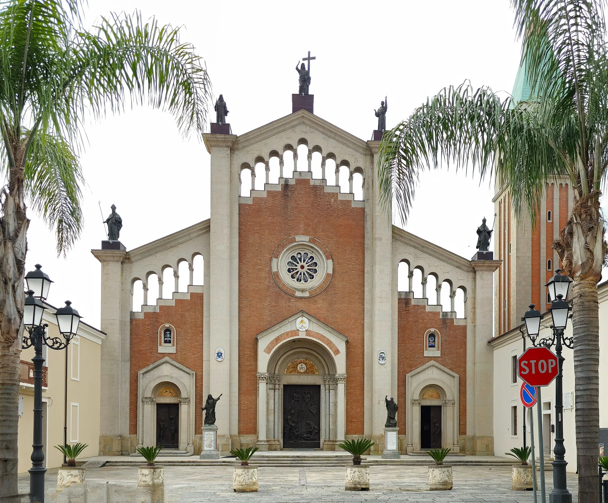 Photo showing: Mileto, Santa Maria Assunta (03).jpg