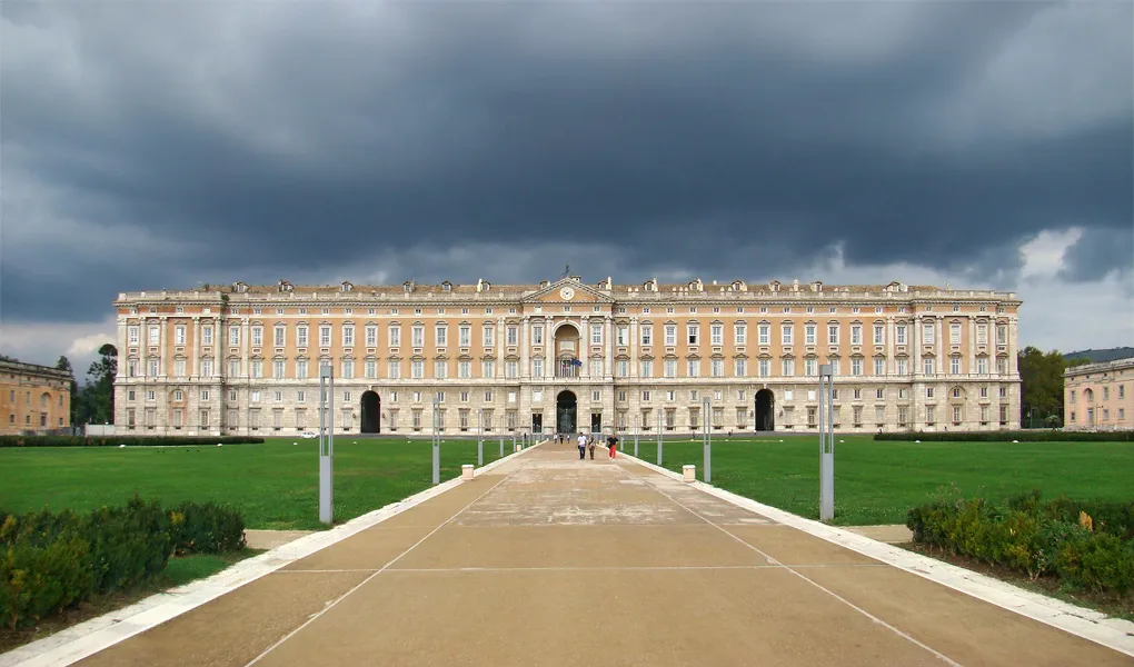 Photo showing: Royal Palace, Caserta, Campania, Italy.