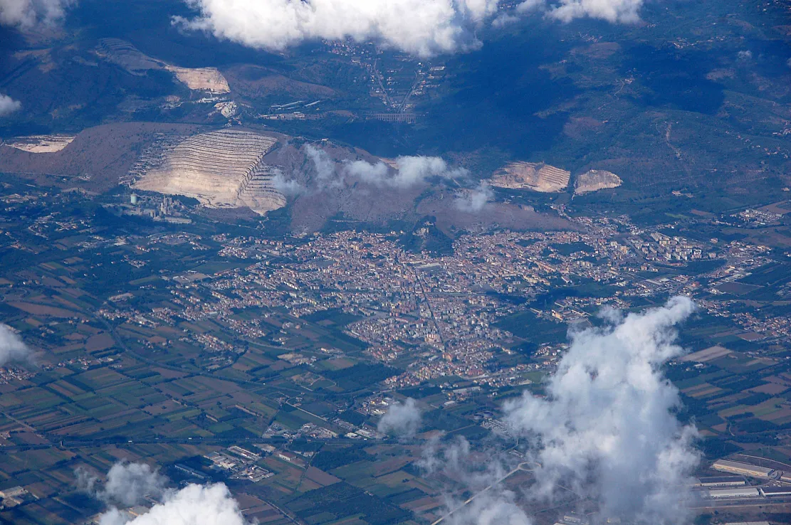 Photo showing: Aerial photograph of Maddaloni