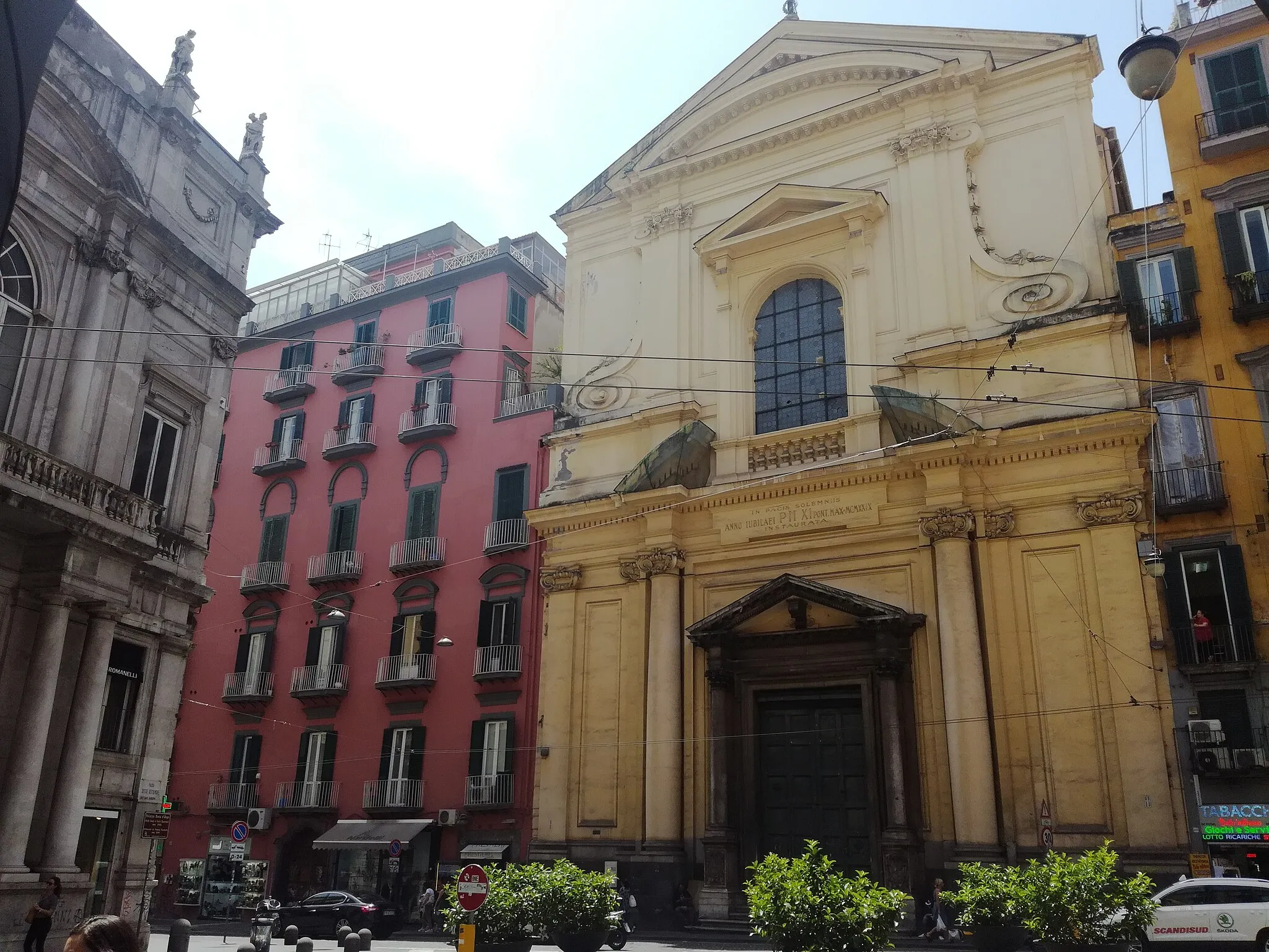 Photo showing: Basilica dello Spirito Santo (Napoli)