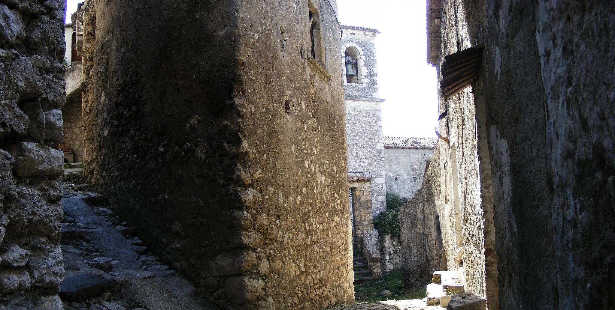 Photo showing: Scorcio del borgo medievale di Vairano Patenora