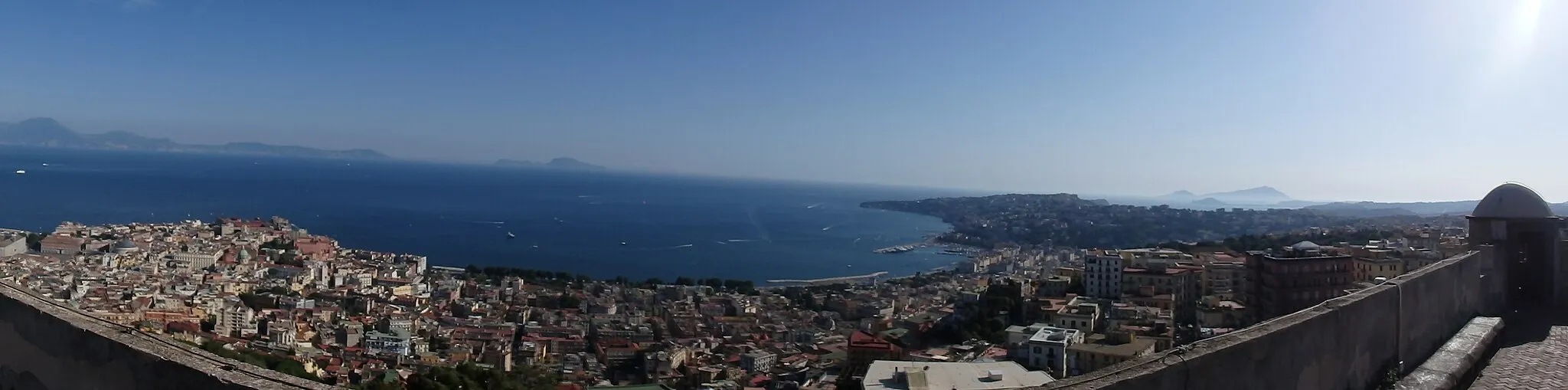 Photo showing: Viste dal Vomero, Napoli.