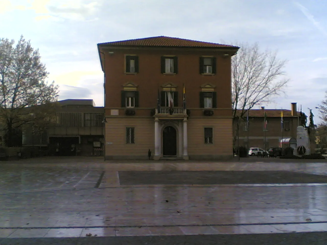 Photo showing: municipio di calderara di reno