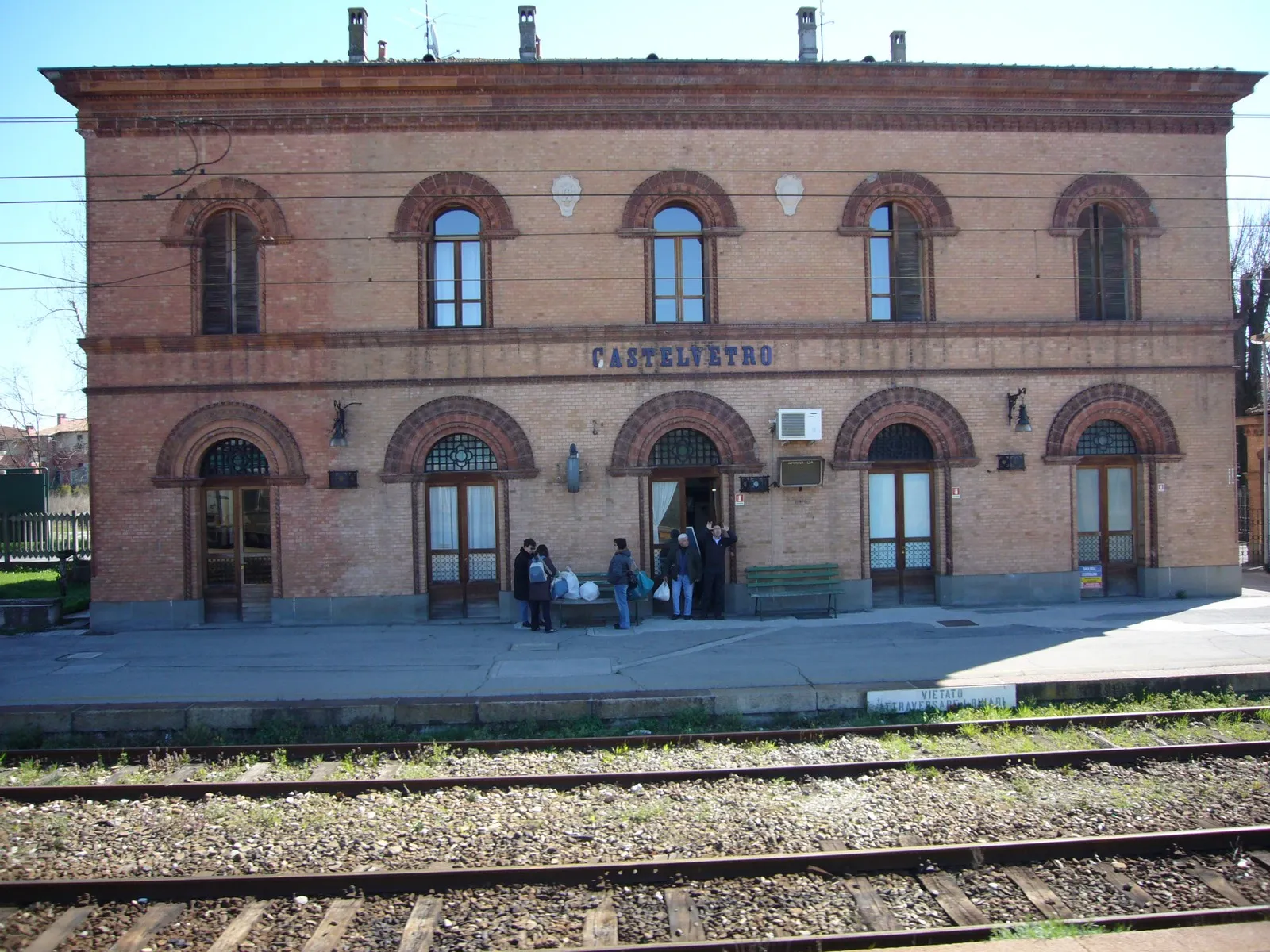 Photo showing: Stazione ferroviaria di Castelvetro Piacentino, Piacenza, Italia