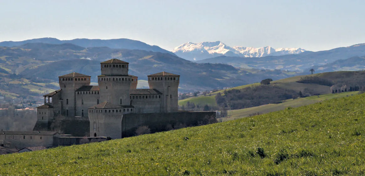 Photo showing: Castello di Torrechiara