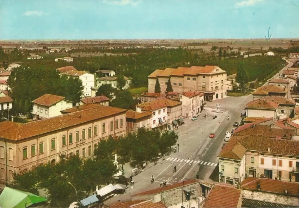 Photo showing: Massa Finalese - panorama